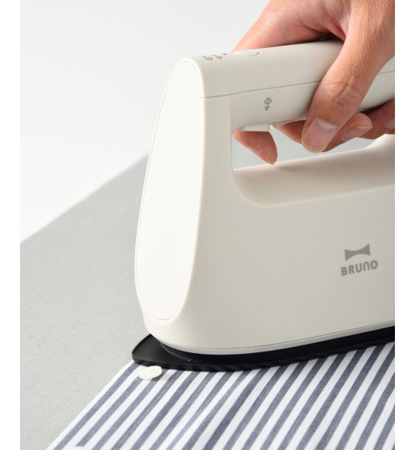 BRUNO「衣類スチーマー」|電化製品|