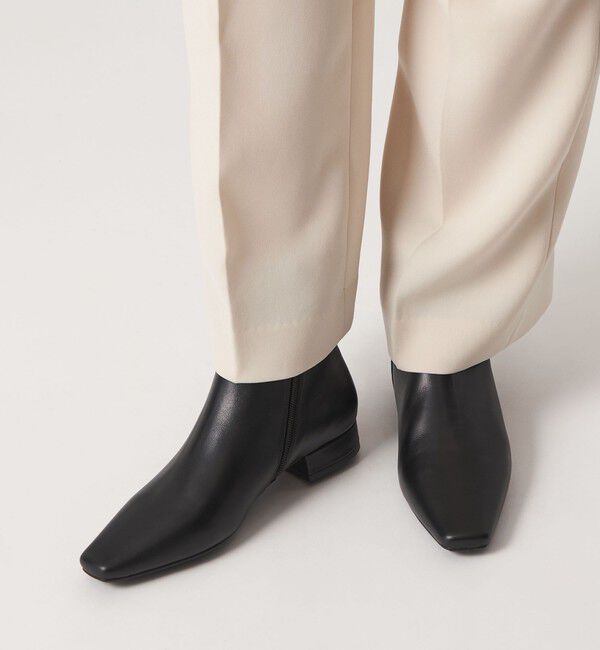 ODETTE E ODILE「ナロースクエアプレーン ショートブーツ25＊&uarr;」|ショートブーツ|