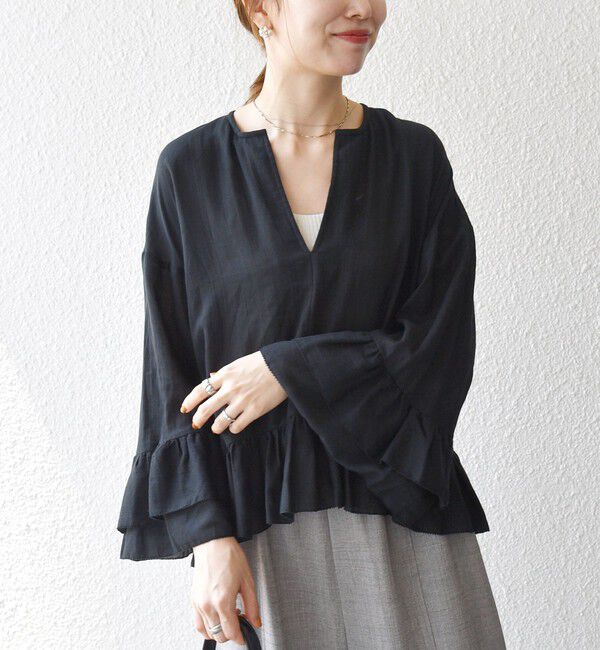 SHIPS any「SHIPS any:〈洗濯機可能〉コットン モス ラッフル フリル キーネック ブラウス」|シャツ・ブラウス|