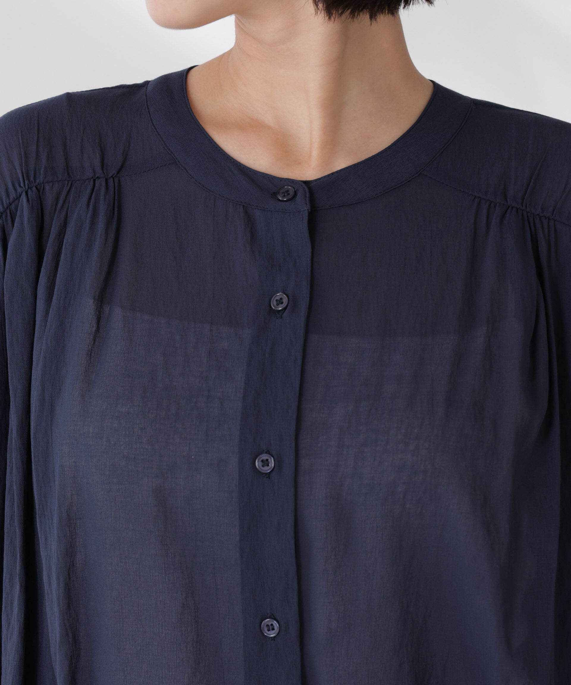 nano･universe「バックフリルギャザーシアーブラウス(セットアップ可)」|シャツ・ブラウス|