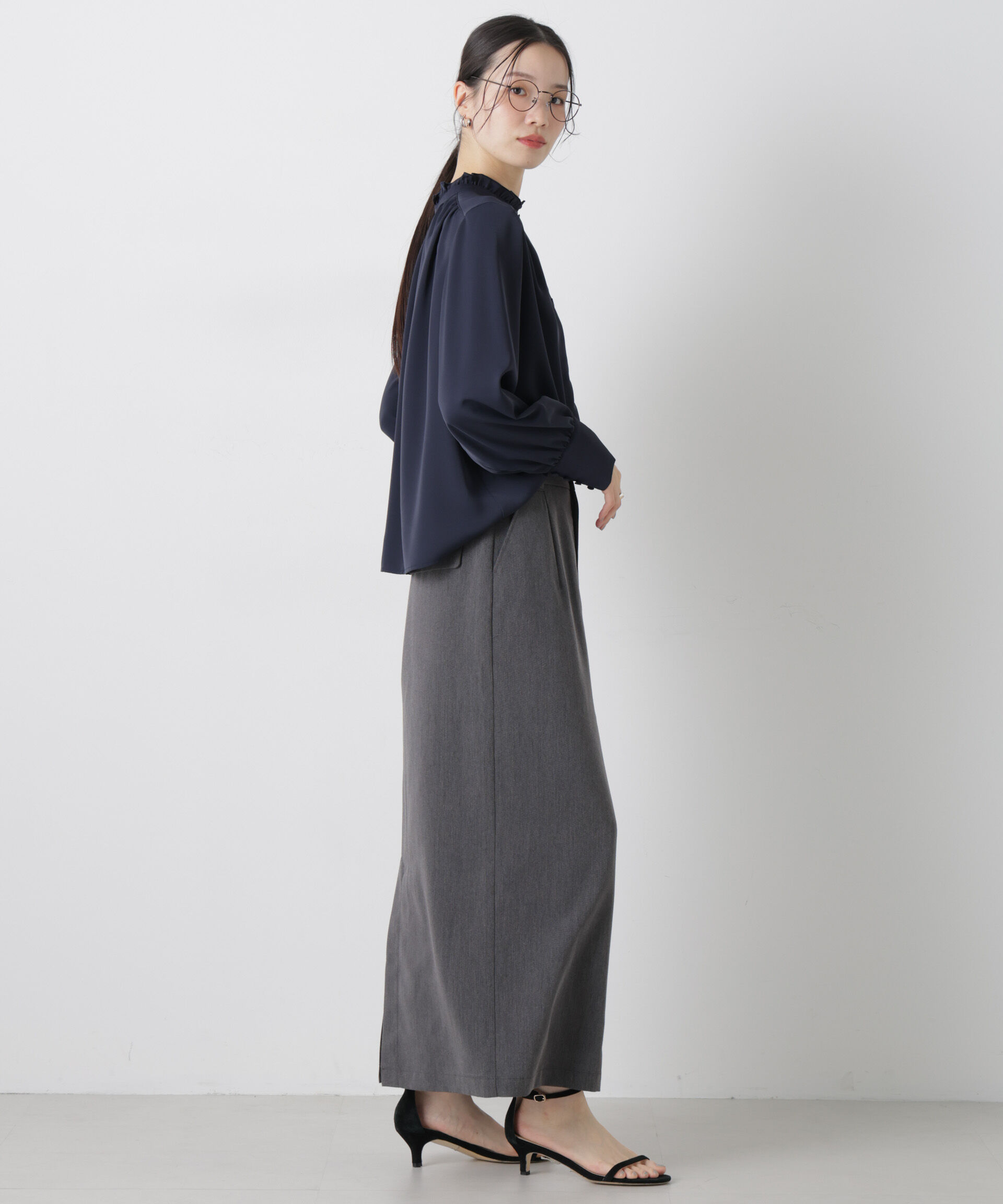 nano･universe「前後2wayスタンドカラーギャザーブラウス」|シャツ・ブラウス|