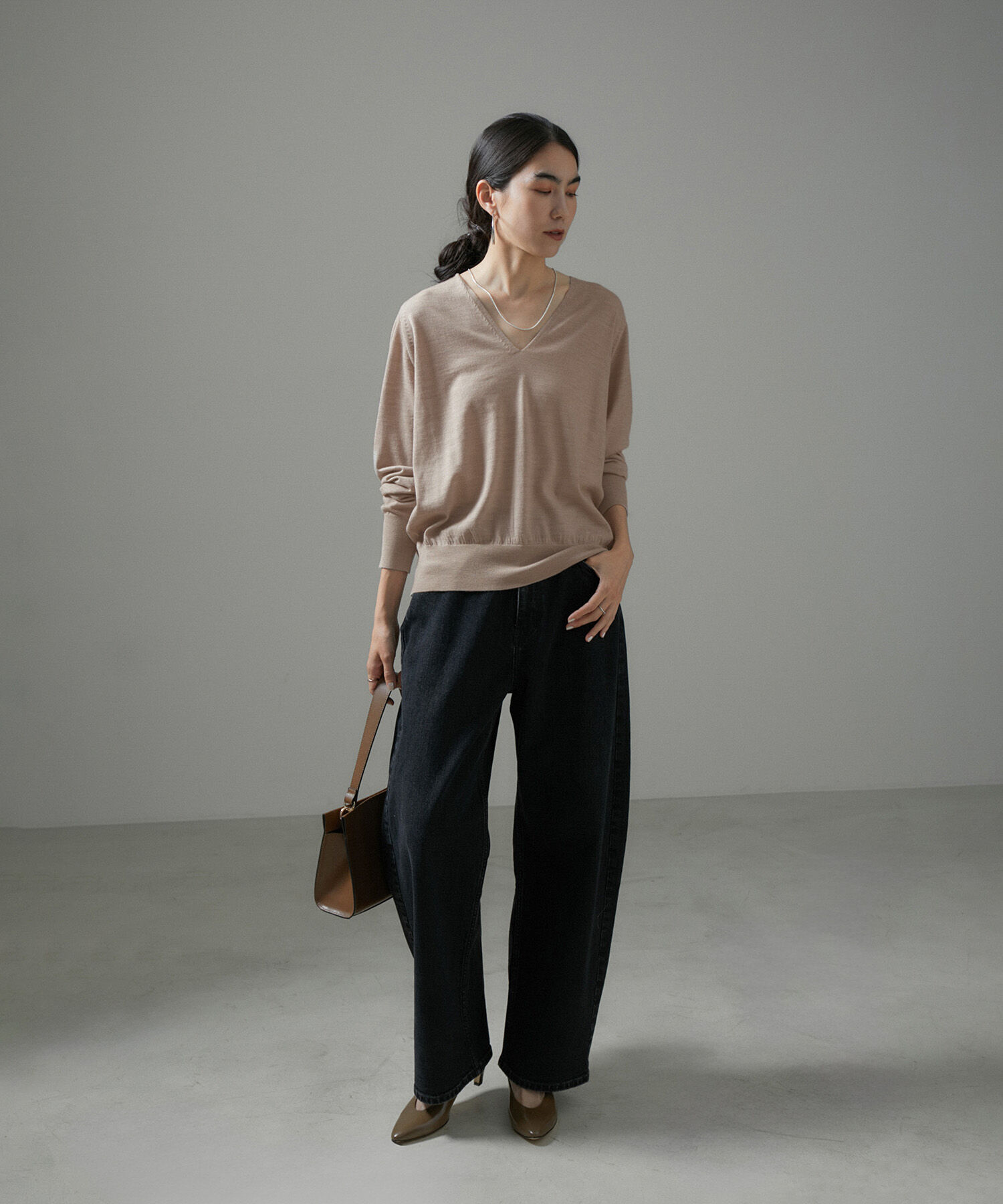 SALON adam et rope'「ウォッシャブルウールVネックプルオーバー」|ニット・セーター|