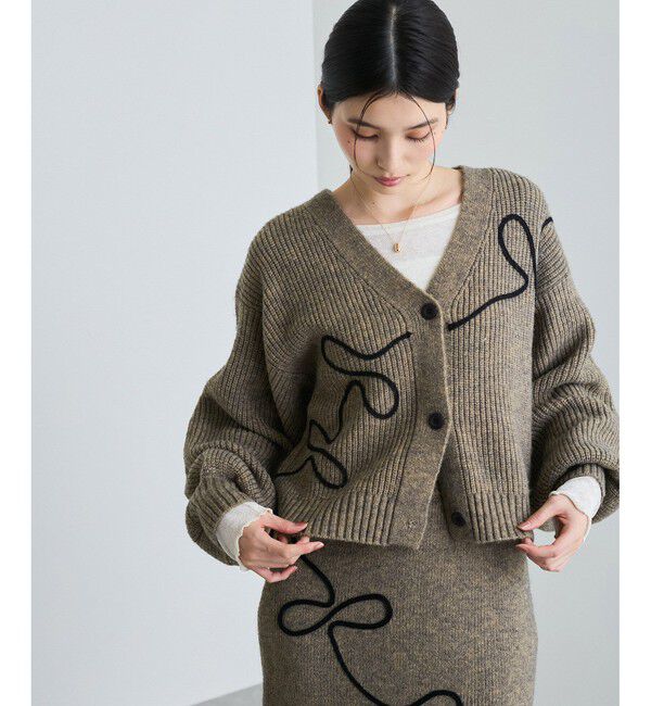 VIS「【WEB/一部店舗限定】リボンコード刺繍Vネックカーディガン【セットアップ対応】」|カーディガン|