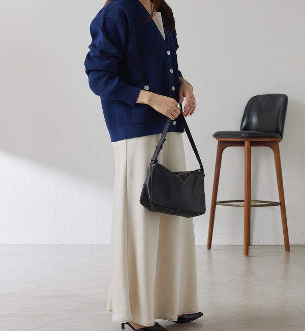  「ツヤボタンカーディガン」|ニット・セーター|