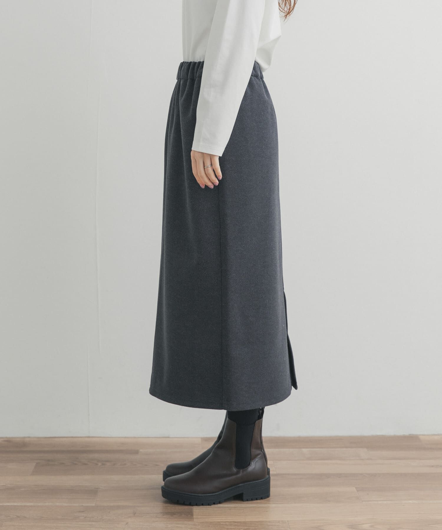 URBAN RESEARCH DOORS「『UR TECH』ニットメルトンスカート」|スカート|