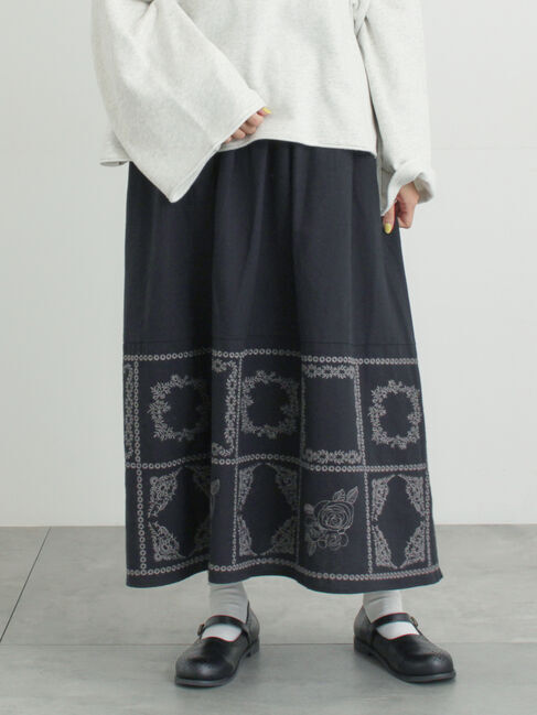 Samansa Mos2「裾モチーフ刺繍ギャザースカート」|スカート|ブラック