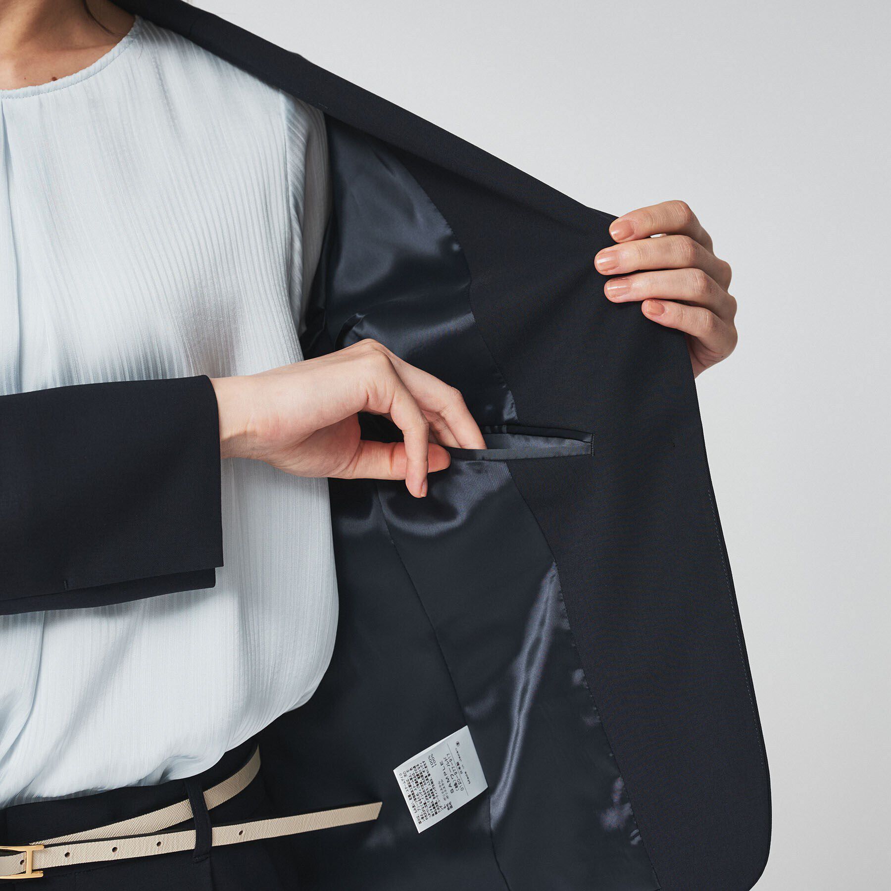 UNTITLED「【通勤スーツ／入卒/セレモニー】ライトウェイト テーラードジャケット」|テーラードジャケット|