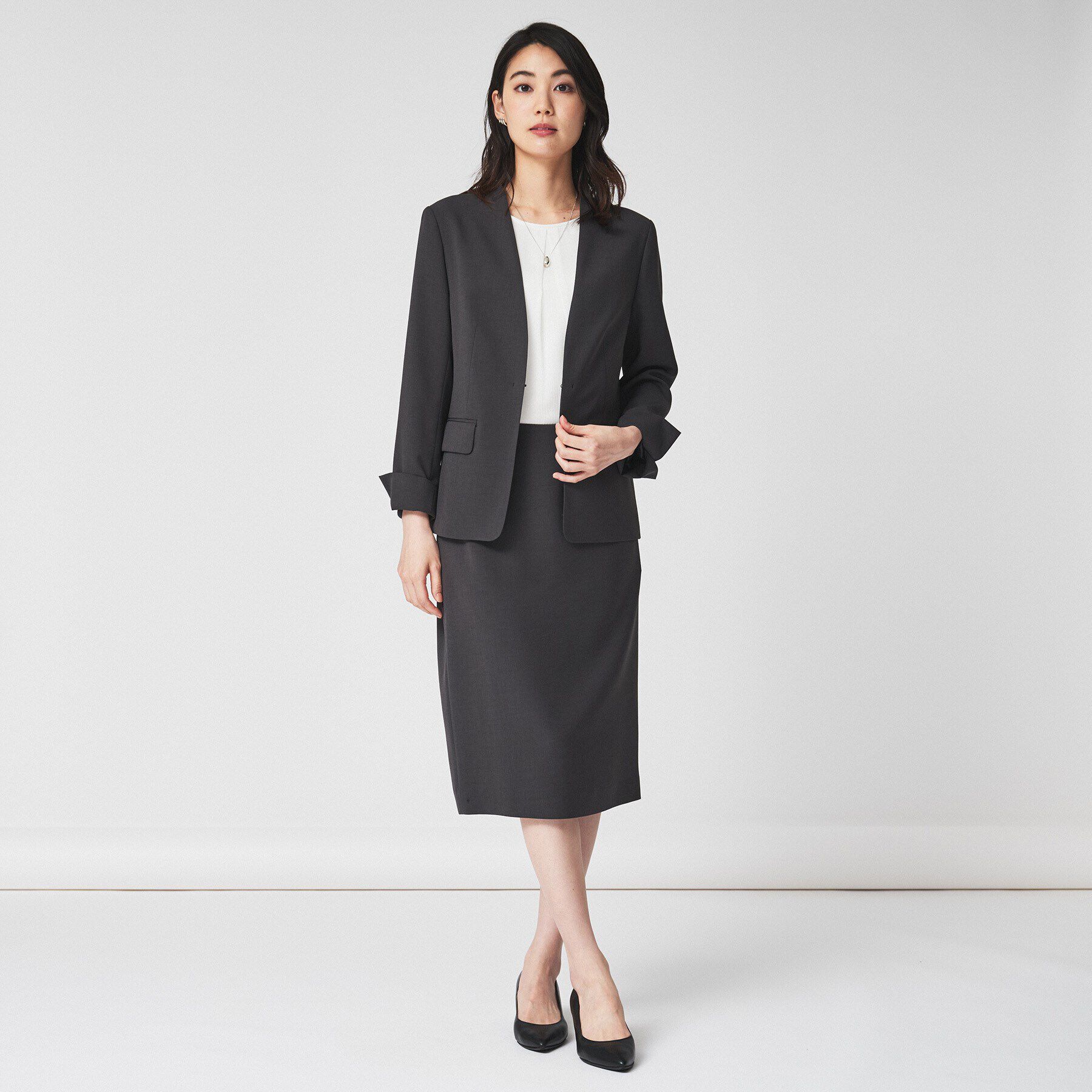 UNTITLED「【通勤スーツ/入卒/セレモニー】ライトウェイト タイトスカート」|スカート|