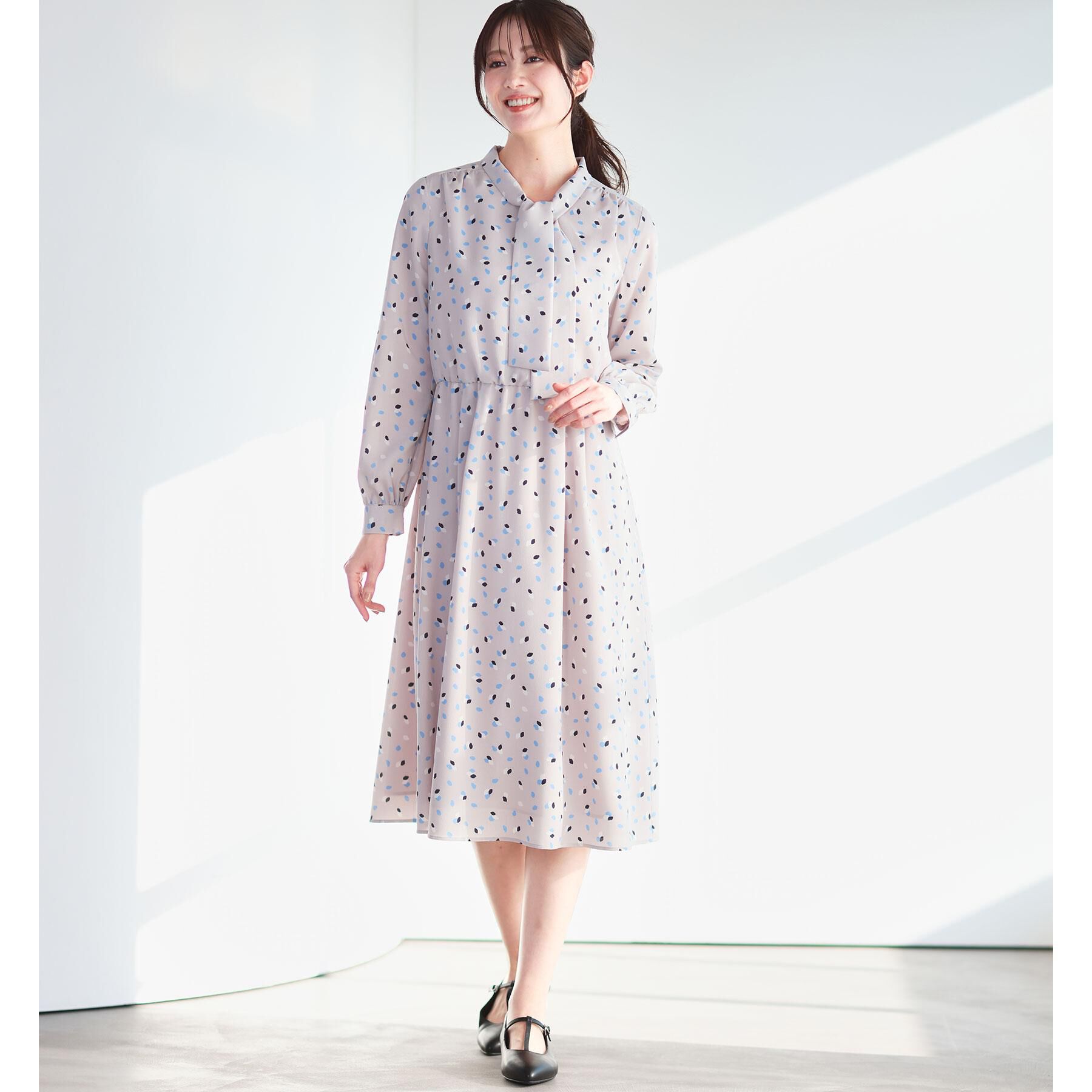 Reflect「【通勤・おでかけにおすすめ◎】フラワープリントボウタイワンピース」|ワンピース|