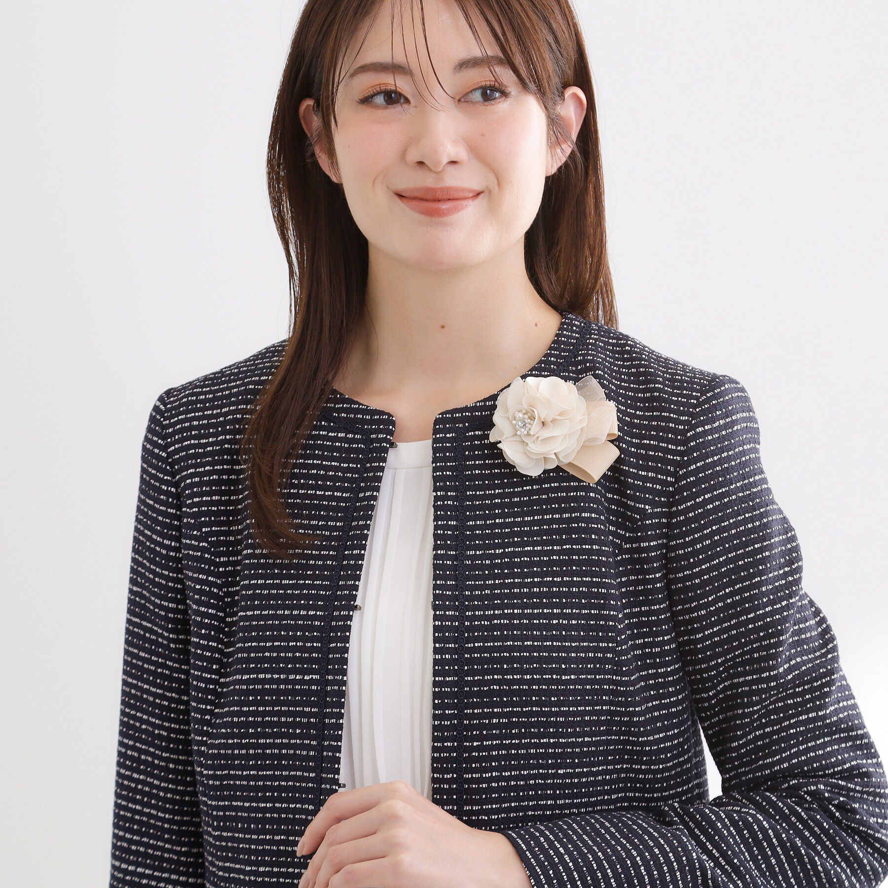 Reflect「【フォーマル／入卒】サテンフラワーコサージュ」|ブローチ・コサージュ|