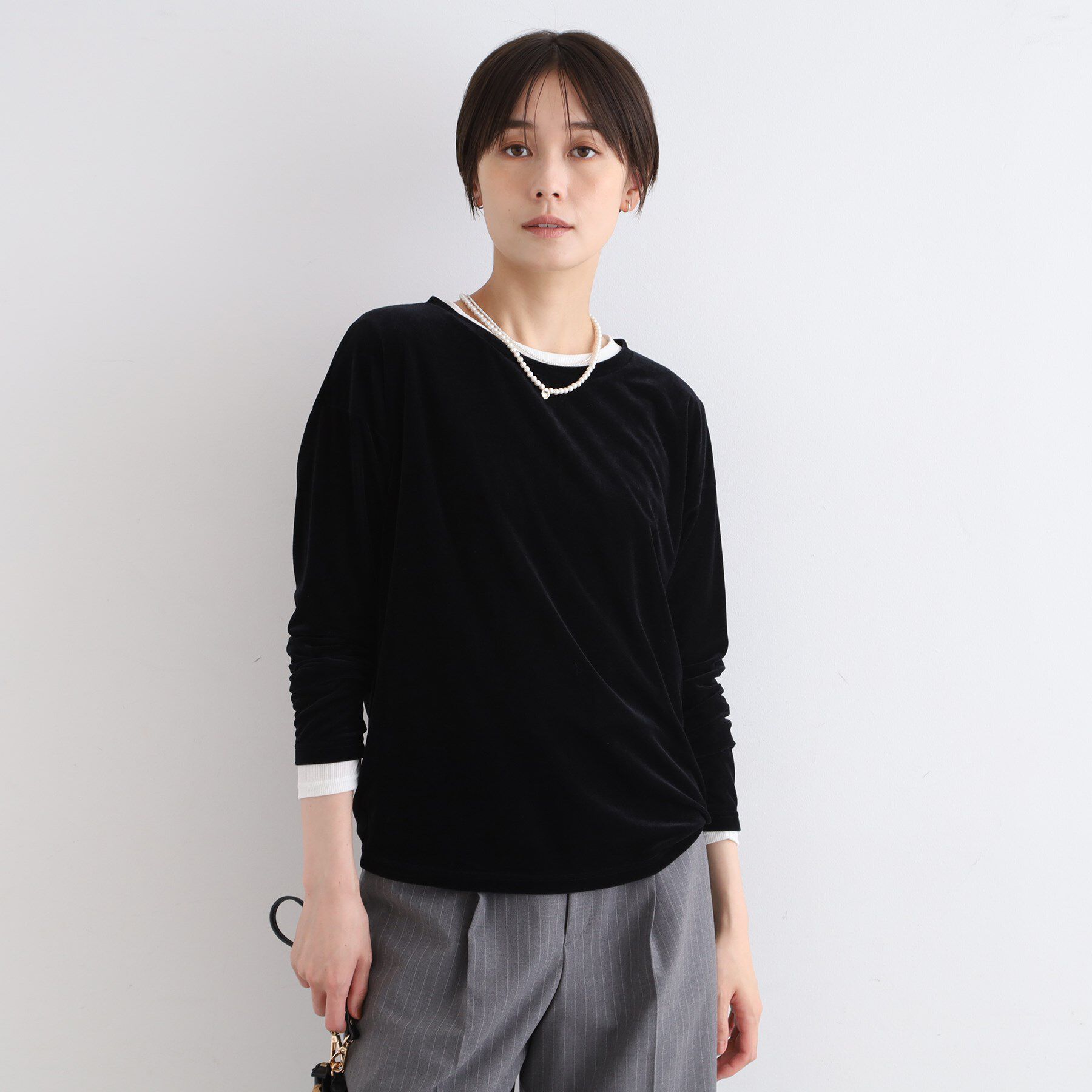 INDIVI「【洗える】コンパクトベロアカットソー」|Tシャツ・カットソー|ブラック(019)