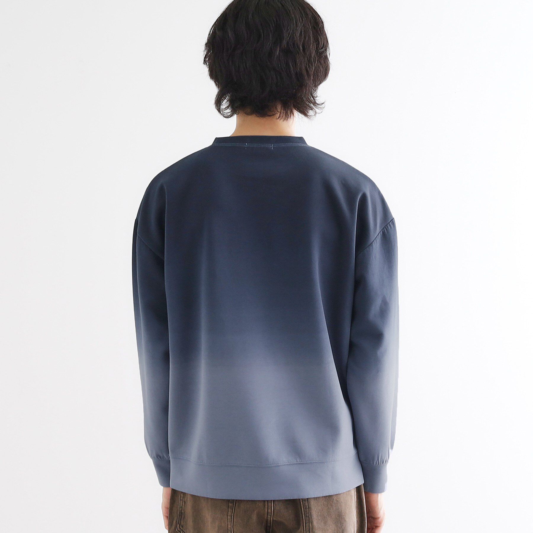 tk.TAKEO KIKUCHI「グラデーションダイ・ダンボールスウェット」|パーカー|