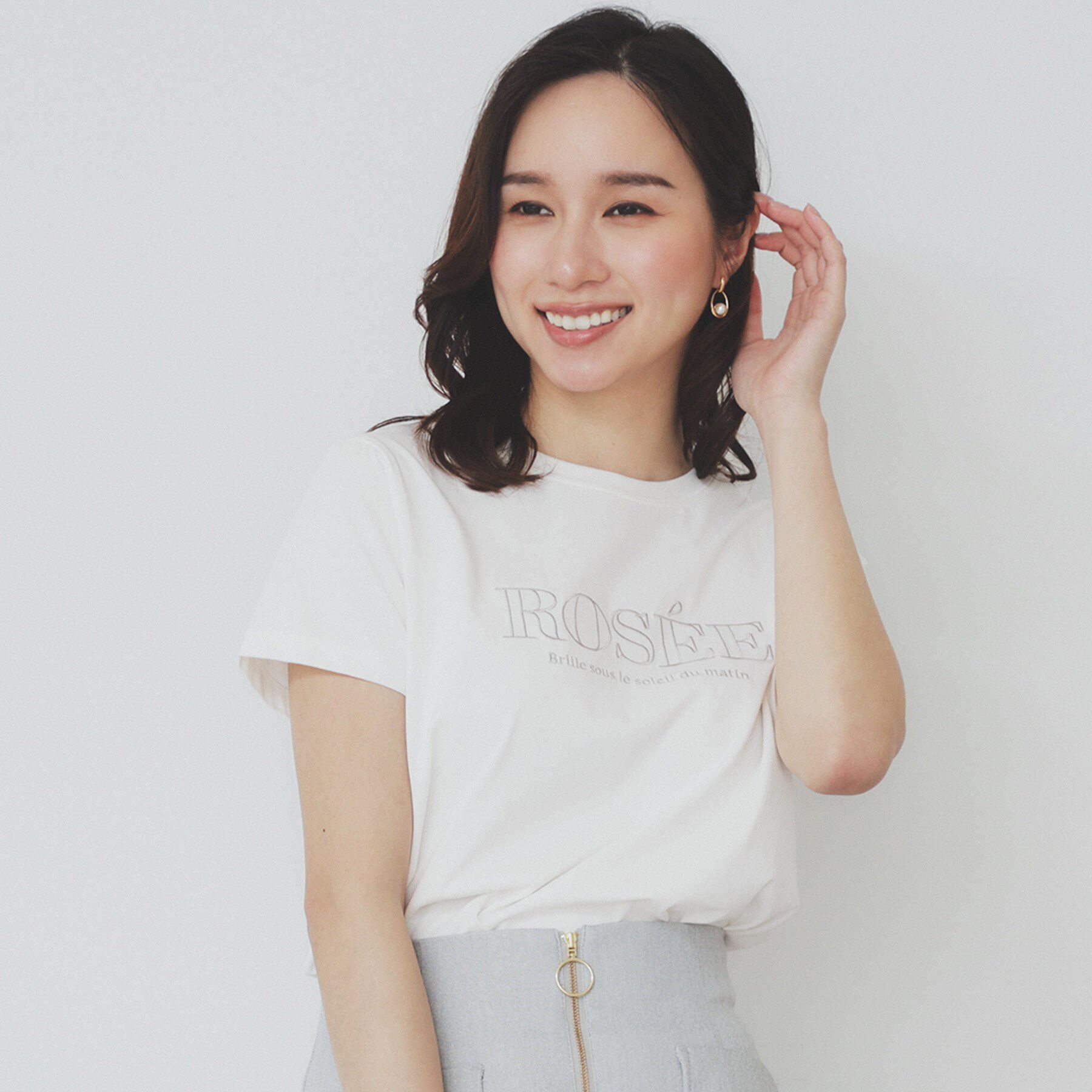 index「フロントロゴ刺繍Tシャツ【UVケア/洗濯機洗い可/接触冷感】」|Tシャツ・カットソー|