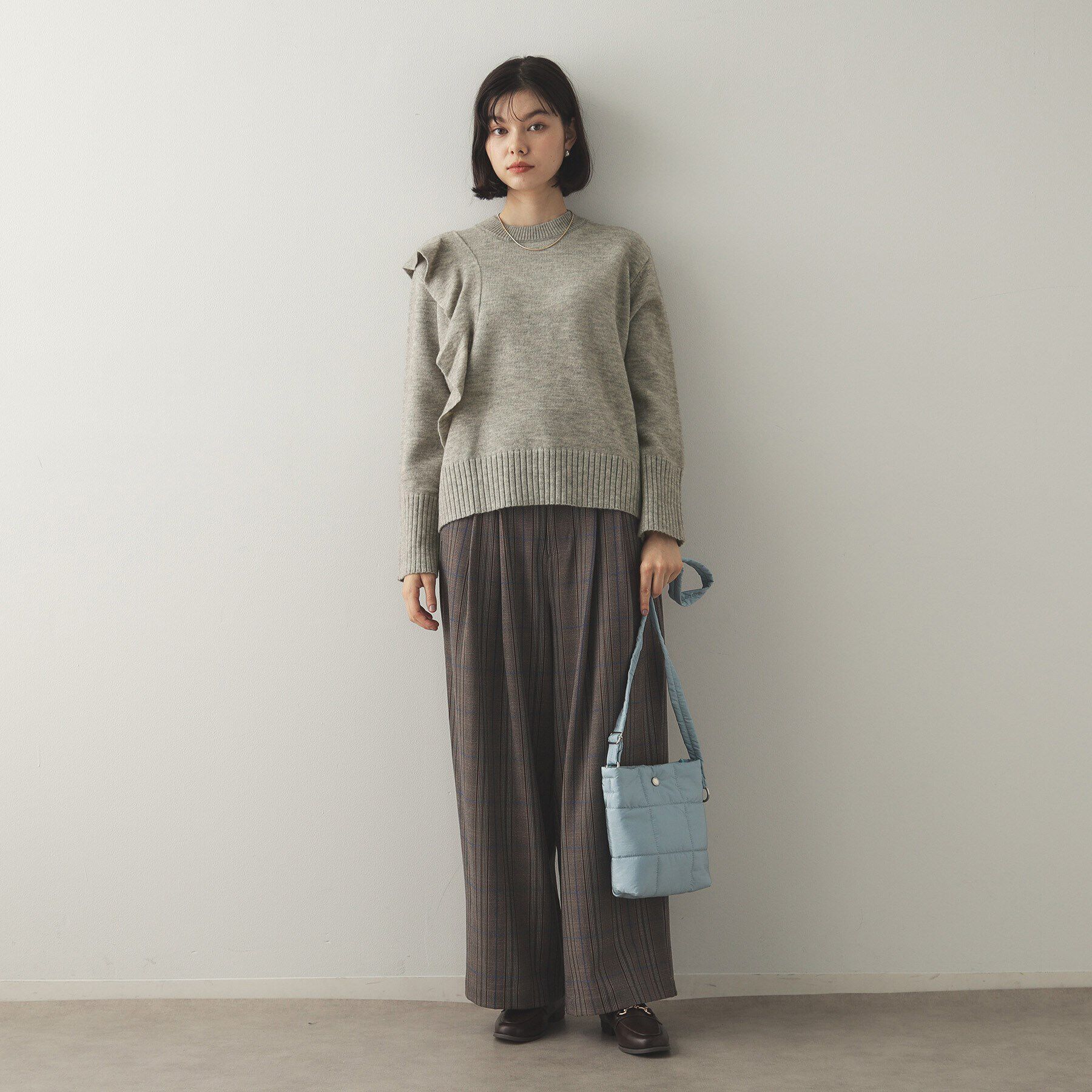 OPAQUE.CLIP「《美人百花掲載》アシメフリルミドルゲージニット【洗濯機洗い可】」|ニット・セーター|