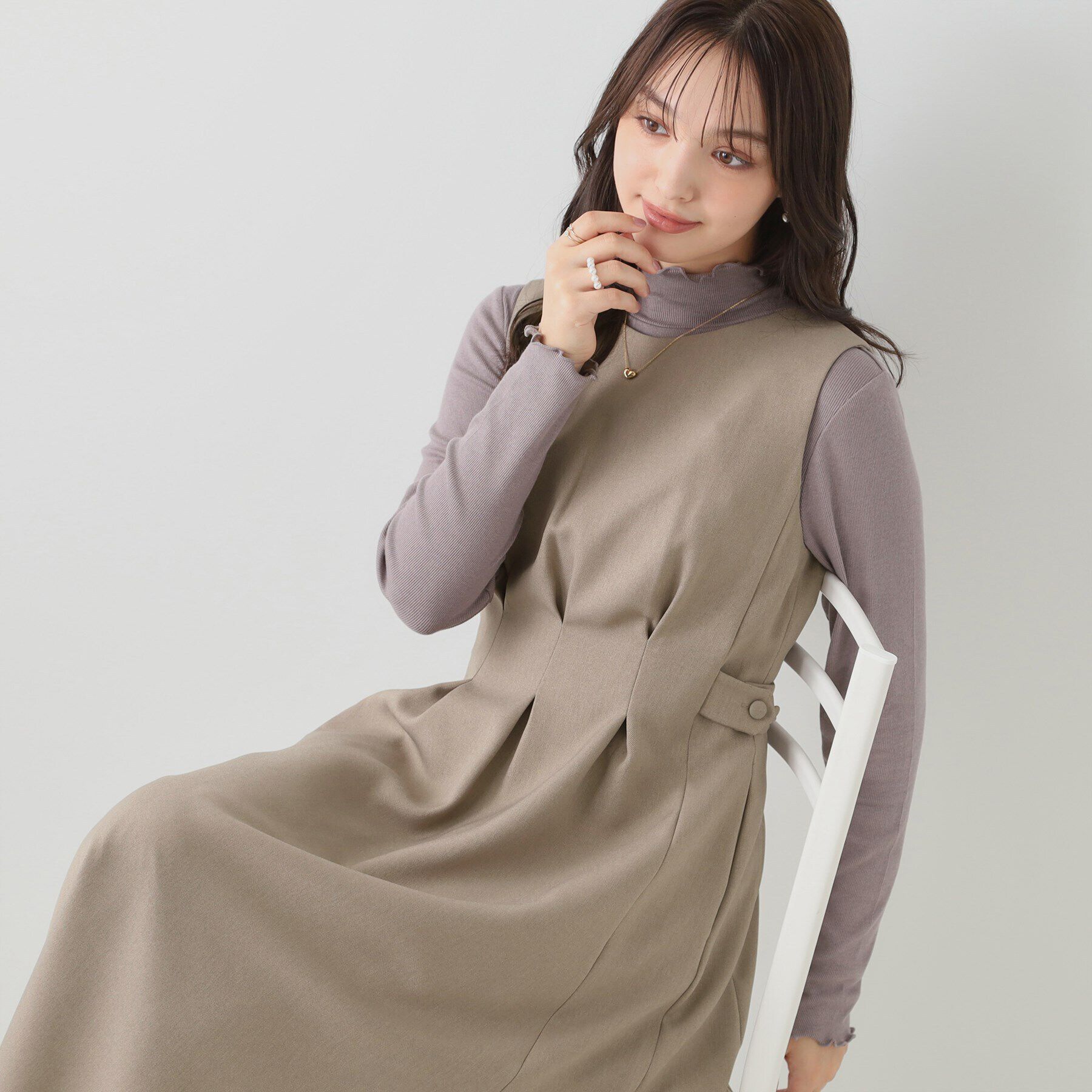 Couture broach「【ウエストマークでスタイルアップ】ウエストタックジャンパースカート」|ワンピース|