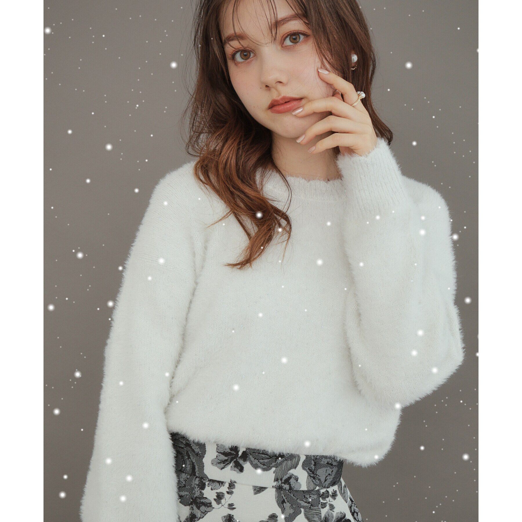 Couture broach「【きらきら感でオトナ可愛い】スパンコールフェザー前後2WAYニット」|ニット・セーター|