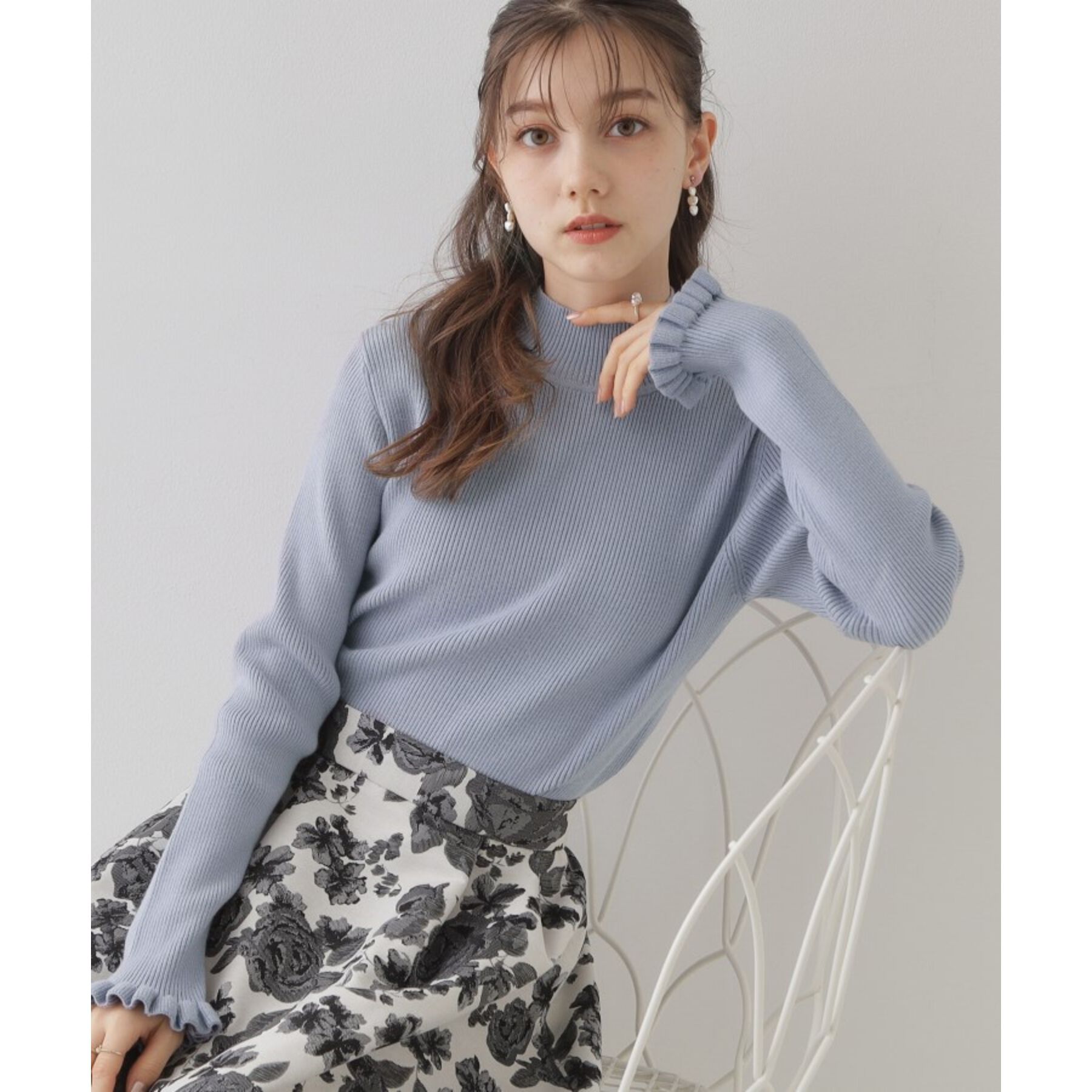 Couture broach「【プチプラ・フェミニンもカジュアルも】サステナブル　バックパール調プチフリルリブ」|ニット・セーター|