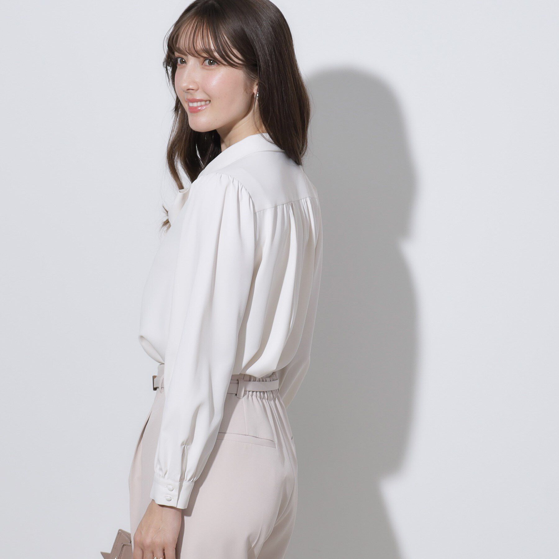 Couture broach「【セレモニーシーン/お仕事にも】リボンタイチュニックブラウス」|シャツ・ブラウス|