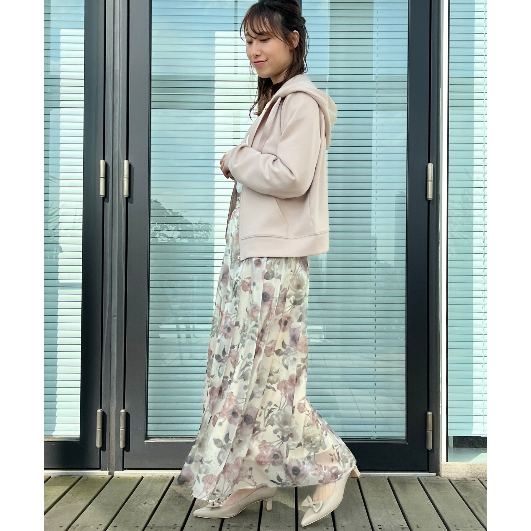 Couture broach「【大人可愛い・きれいめ】リボン刺繍ダンボールZIPフーディ」|パーカー|