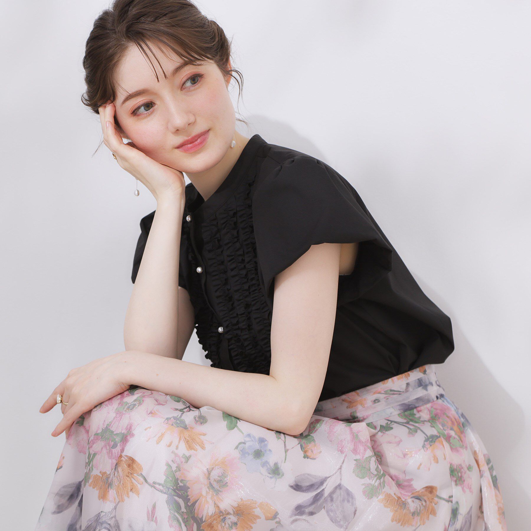 Couture broach「【大人フェミニン・華奢見え・通勤】フロントフリルシャツ」|シャツ・ブラウス|