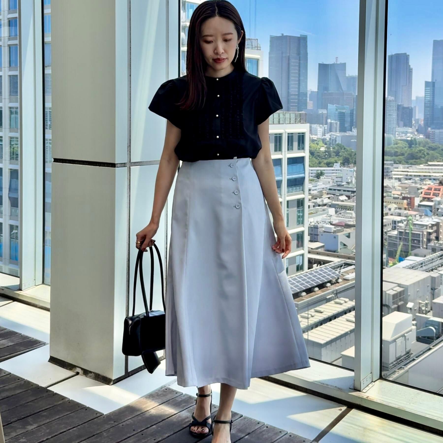 Couture broach「【大人フェミニン・華奢見え・通勤】フロントフリルシャツ」|シャツ・ブラウス|