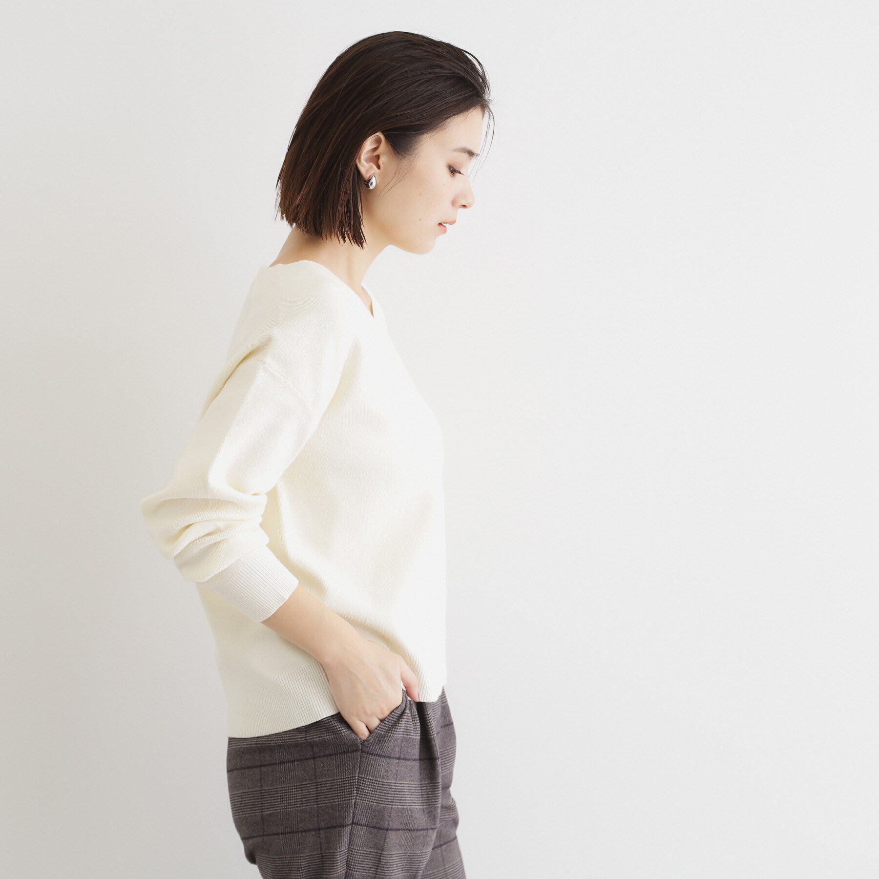 THE SHOP TK「【毛玉になりにくい／静電気防止】Vネックニット／洗える」|ニット・セーター|