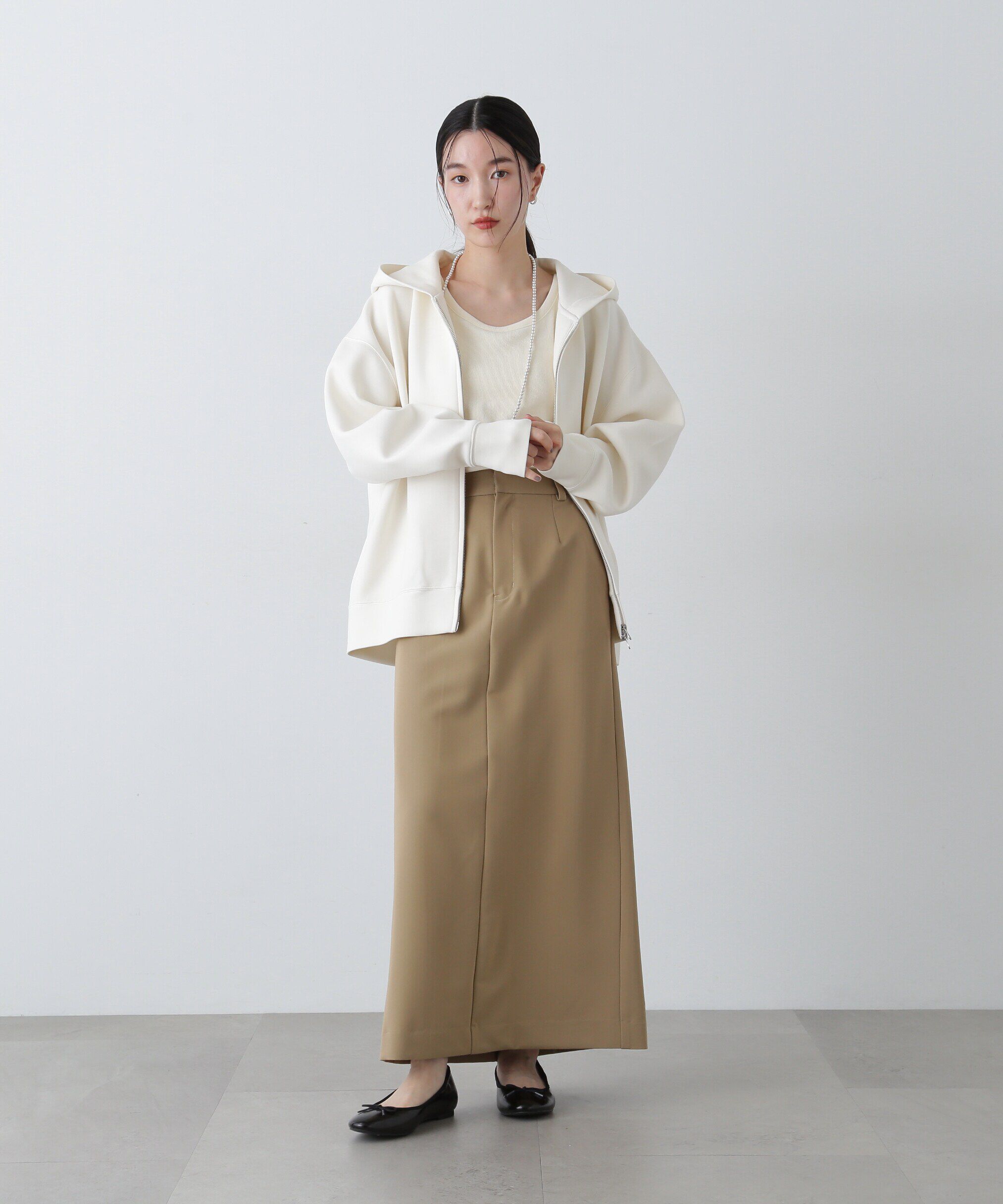  「ダンボールフォルムジップフーディー」|Tシャツ・カットソー|