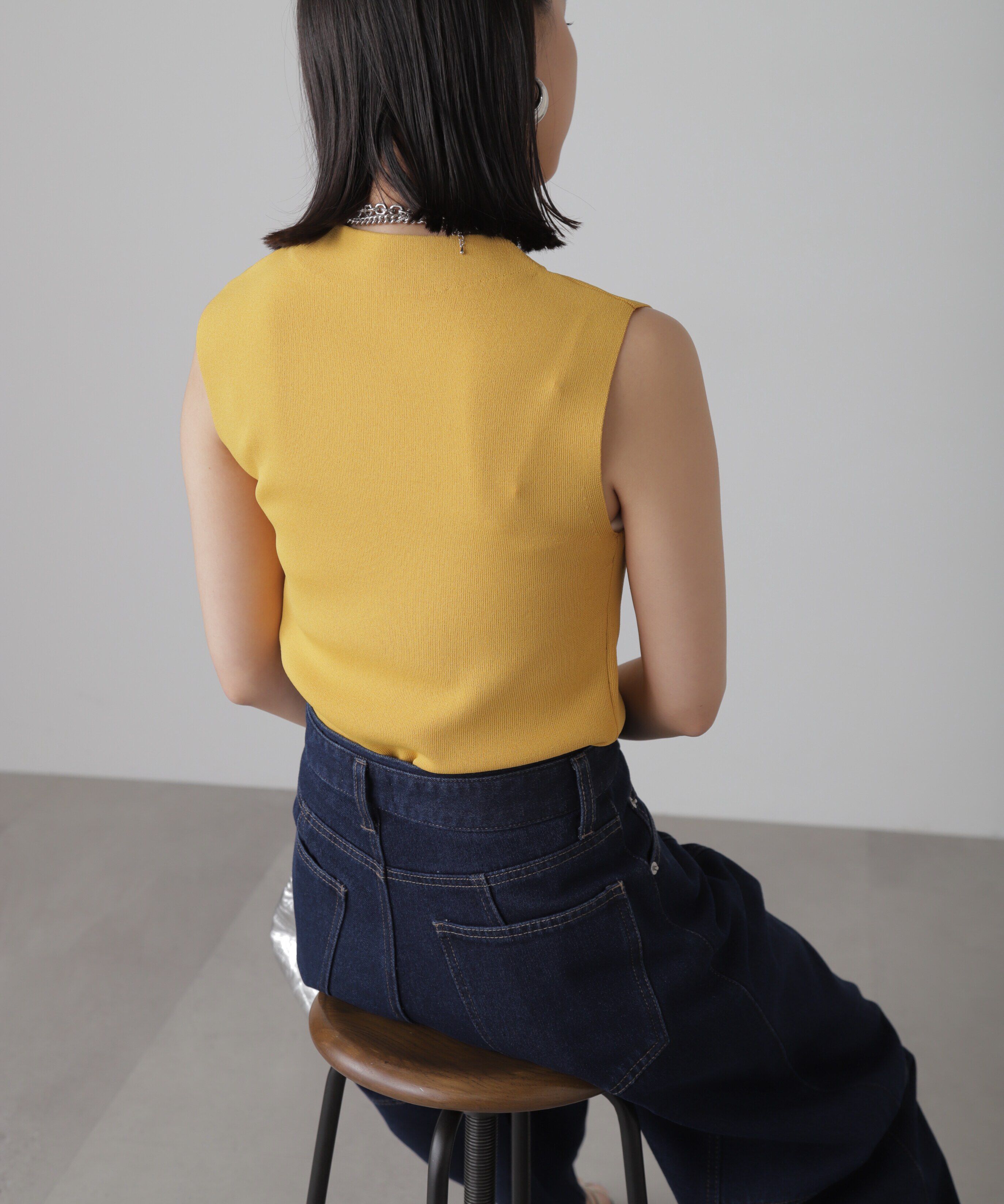  「［洗える］マシンウォッシャブル総針ボトルネックノースリーブニット」|ニット・セーター|