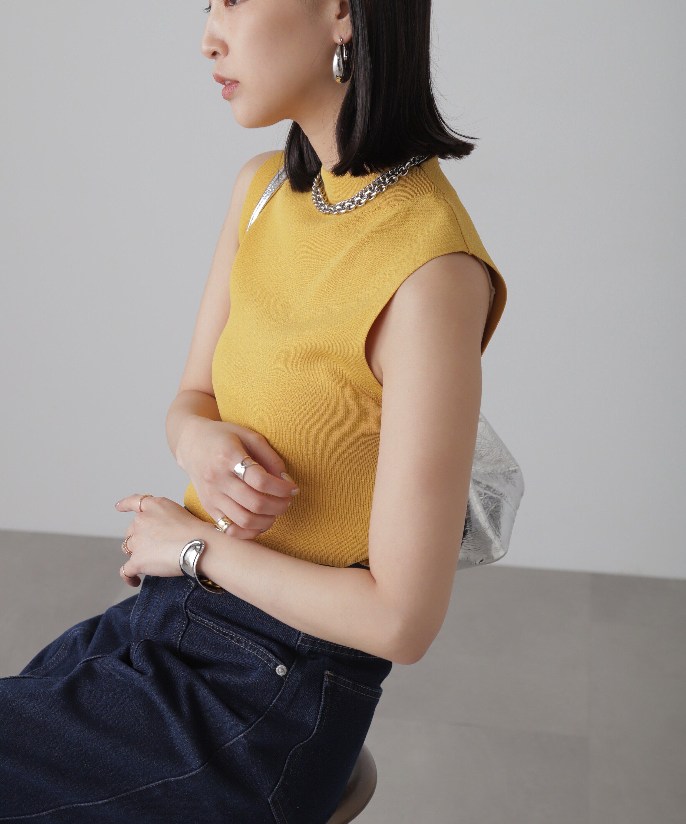  「［洗える］マシンウォッシャブル総針ボトルネックノースリーブニット」|ニット・セーター|