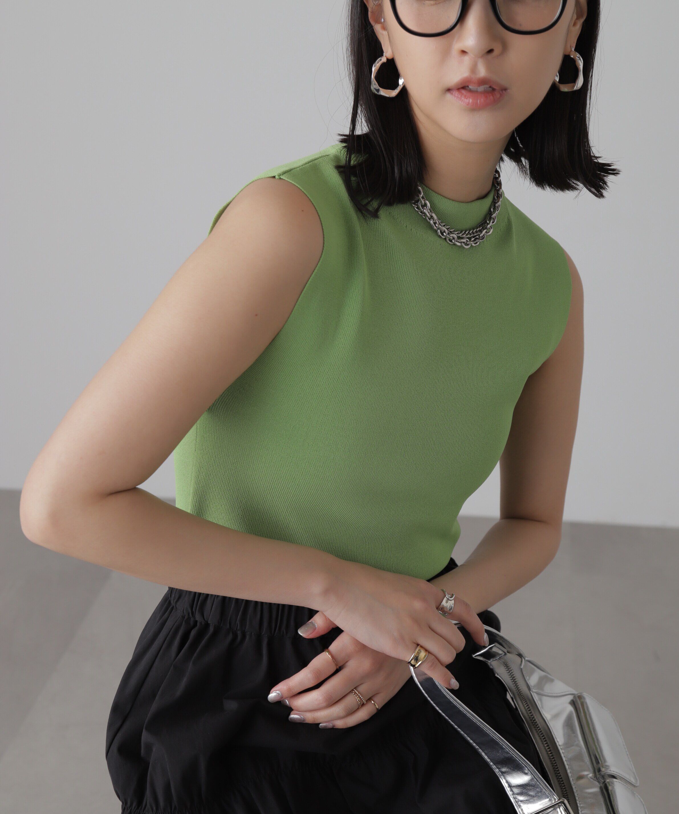  「［洗える］マシンウォッシャブル総針ボトルネックノースリーブニット」|ニット・セーター|ライトグリー