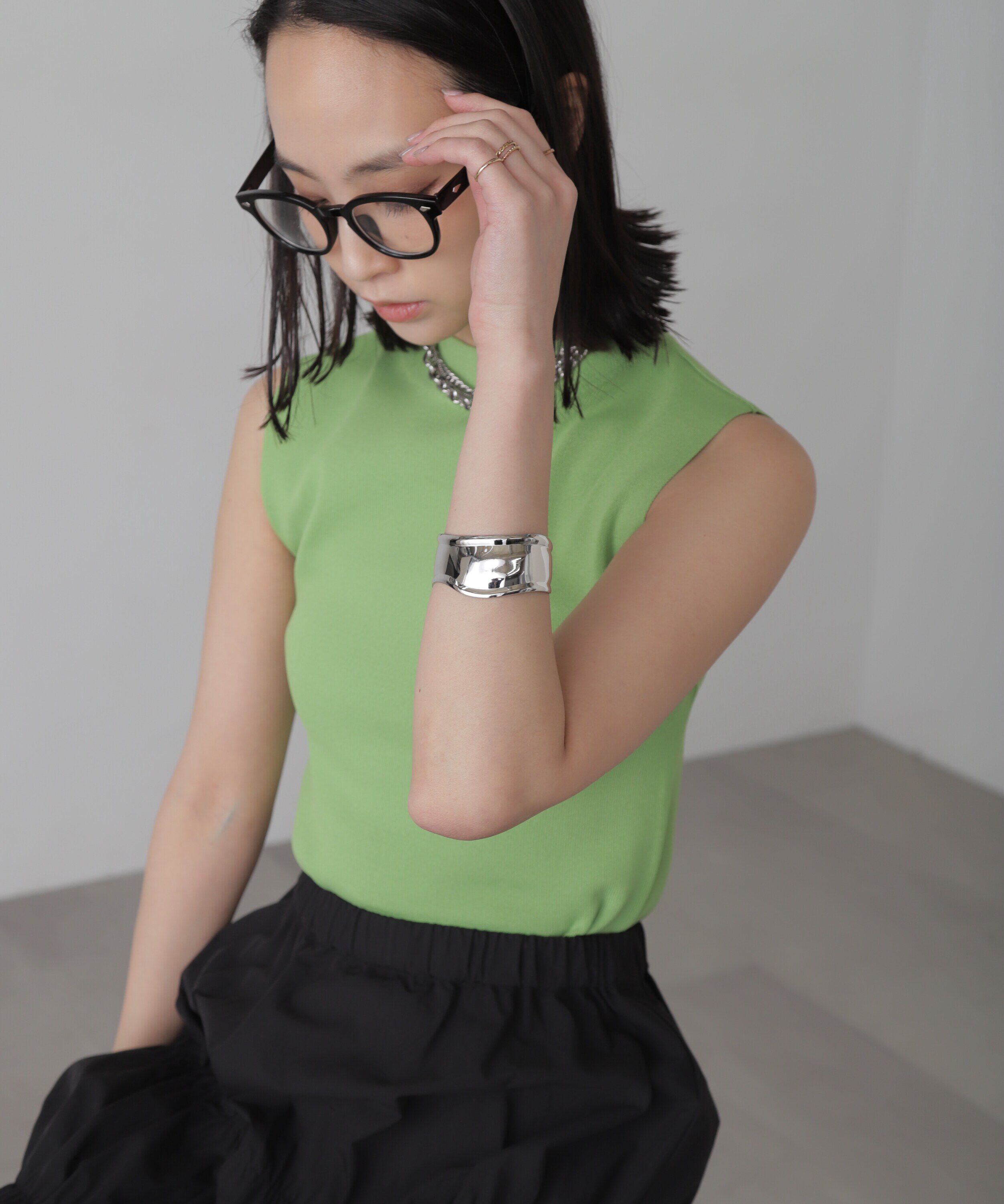  「［洗える］マシンウォッシャブル総針ボトルネックノースリーブニット」|ニット・セーター|