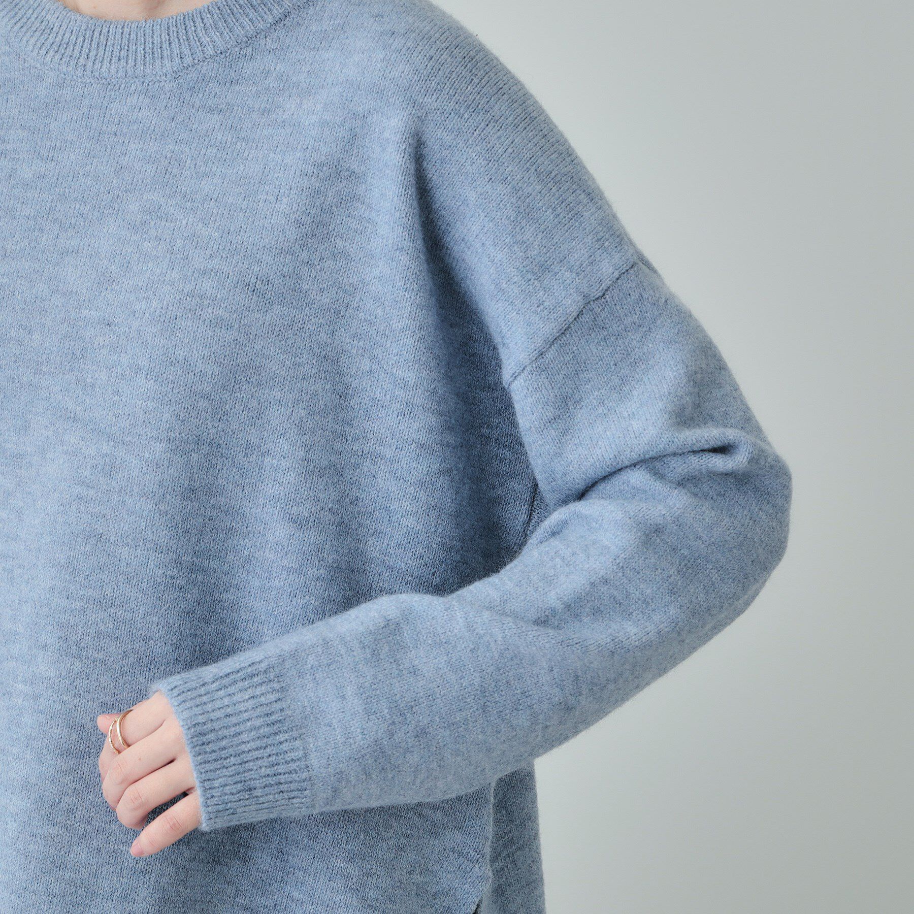 SHOO･LA･RUE「【S-LL/体型カバー】軽くてふわふわ お尻が隠れるワイドシルエットニット」|ニット・セーター|