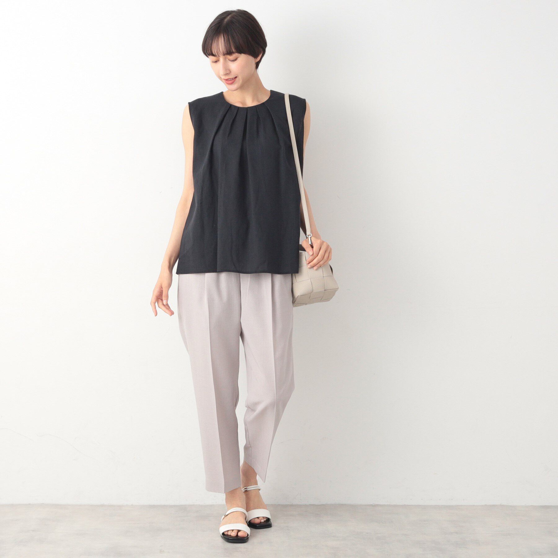 Dessin「フロントタックノースリーブブラウス」|シャツ・ブラウス|