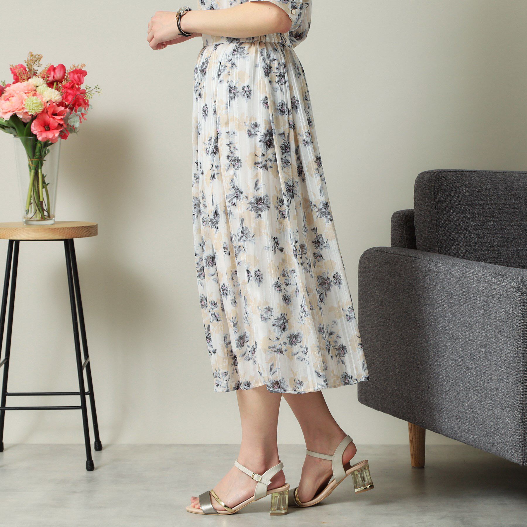 ITS&rsquo;DEMO「【ウエストゴム／手洗い可】ラメストライプ花柄スカート」|スカート|