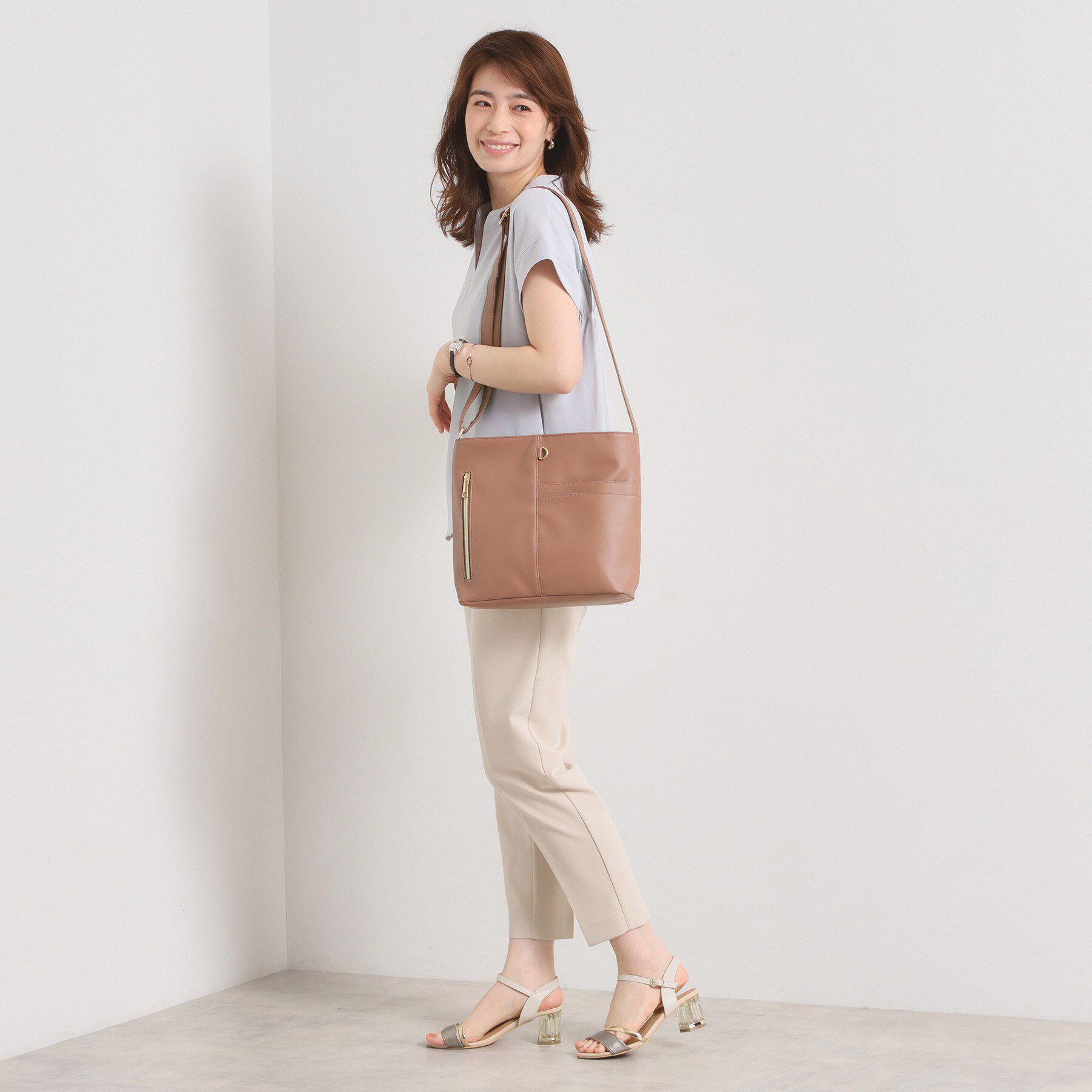 ITS&rsquo;DEMO「【8ポケット】フロントポケットショルダー」|ショルダー・メッセンジャー|