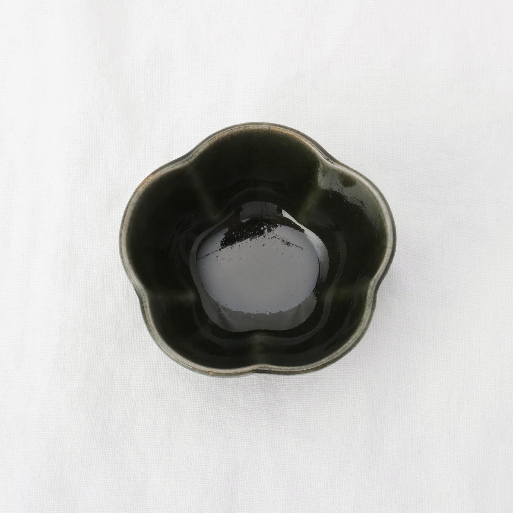 212 KITCHEN STORE「ケイプ 梅形小鉢 オリベグリーン」|食器・キッチングッズ|