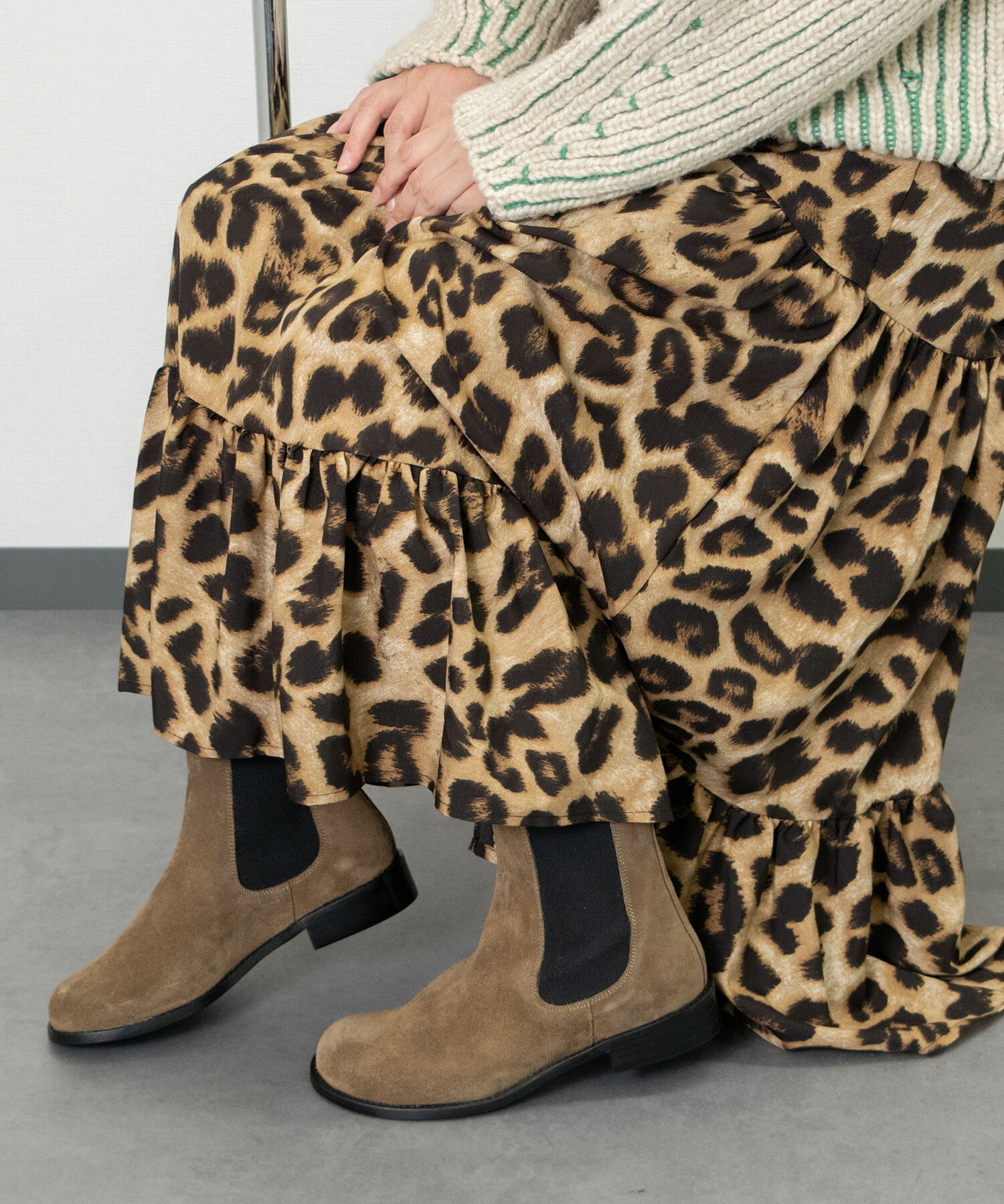 IMPORT SELECT「【ANGEL ALARCON】オブリークトウローヒールサイドゴアブーツ(D53005)」|ショートブーツ|