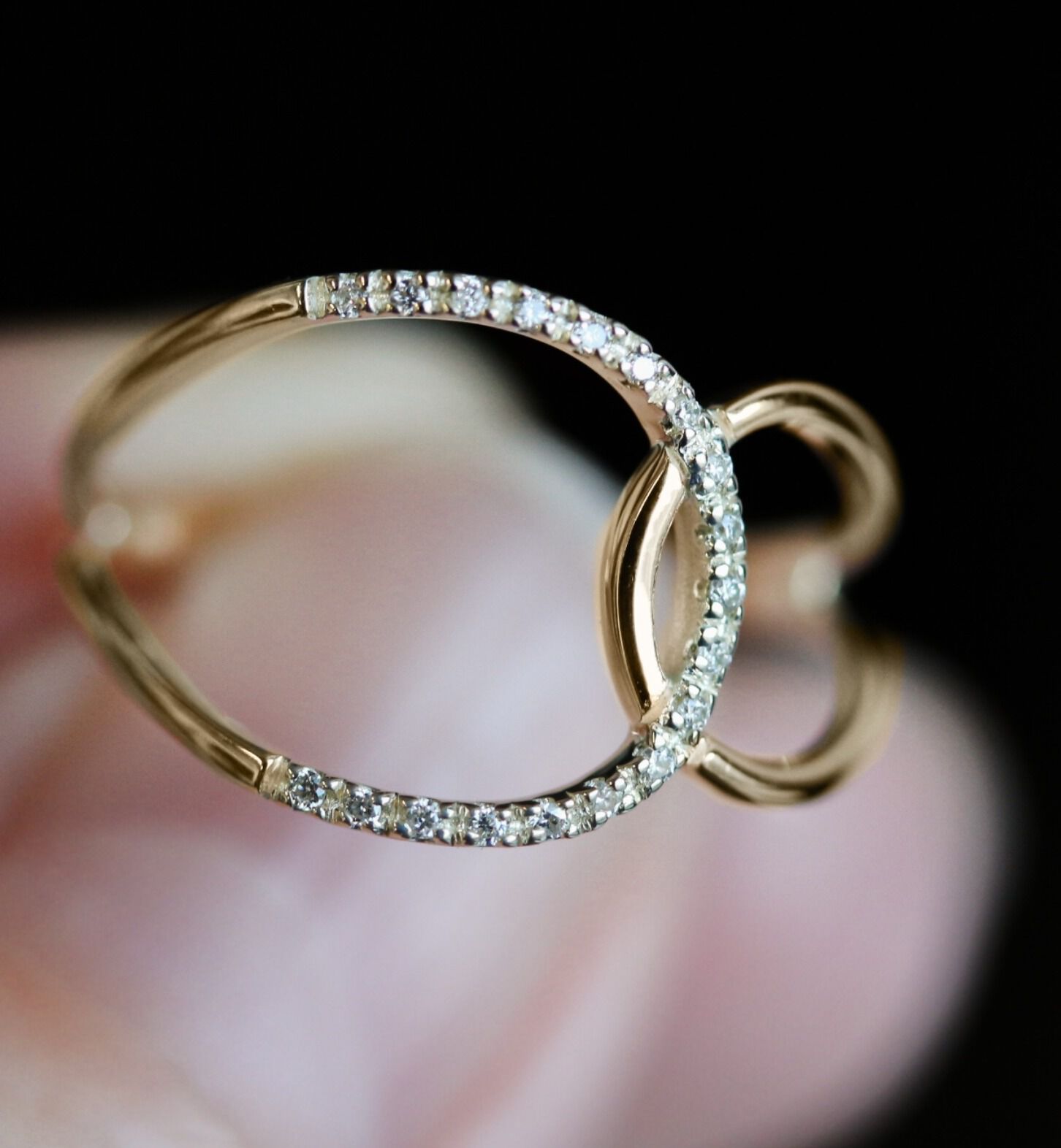  「ダイヤモンド ハグ リング | K10YG 〈世界最小〉」|リング|