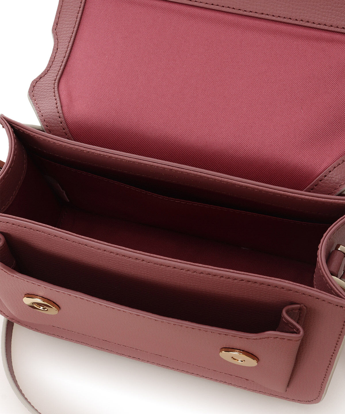 Samantha Thavasa「リボンモチーフ金具スプリットレザーショルダーバッグ」|ショルダー・メッセンジャー|