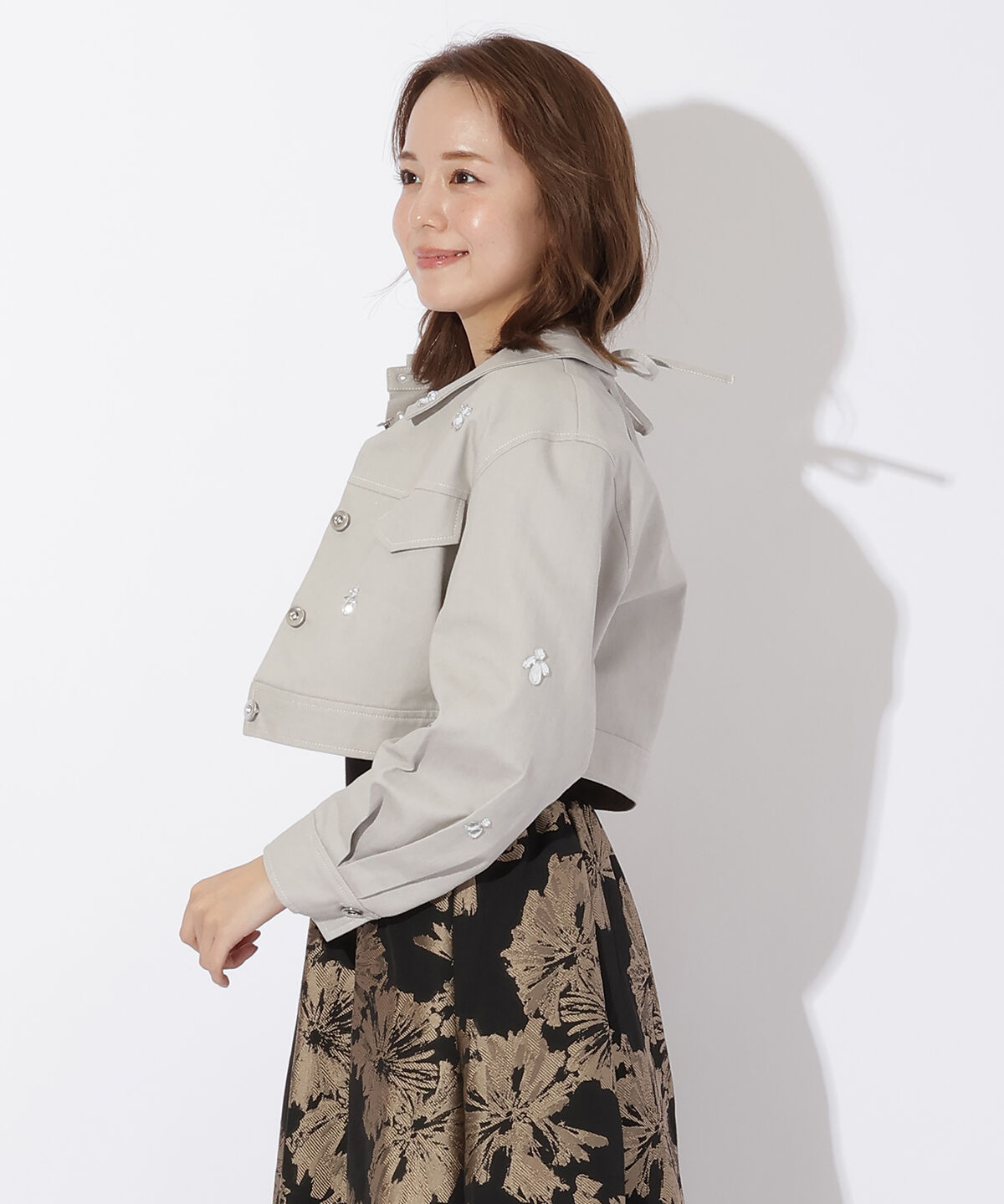 アンドクチュール「ビジュー付きデニムジャケット」|デニムジャケット|