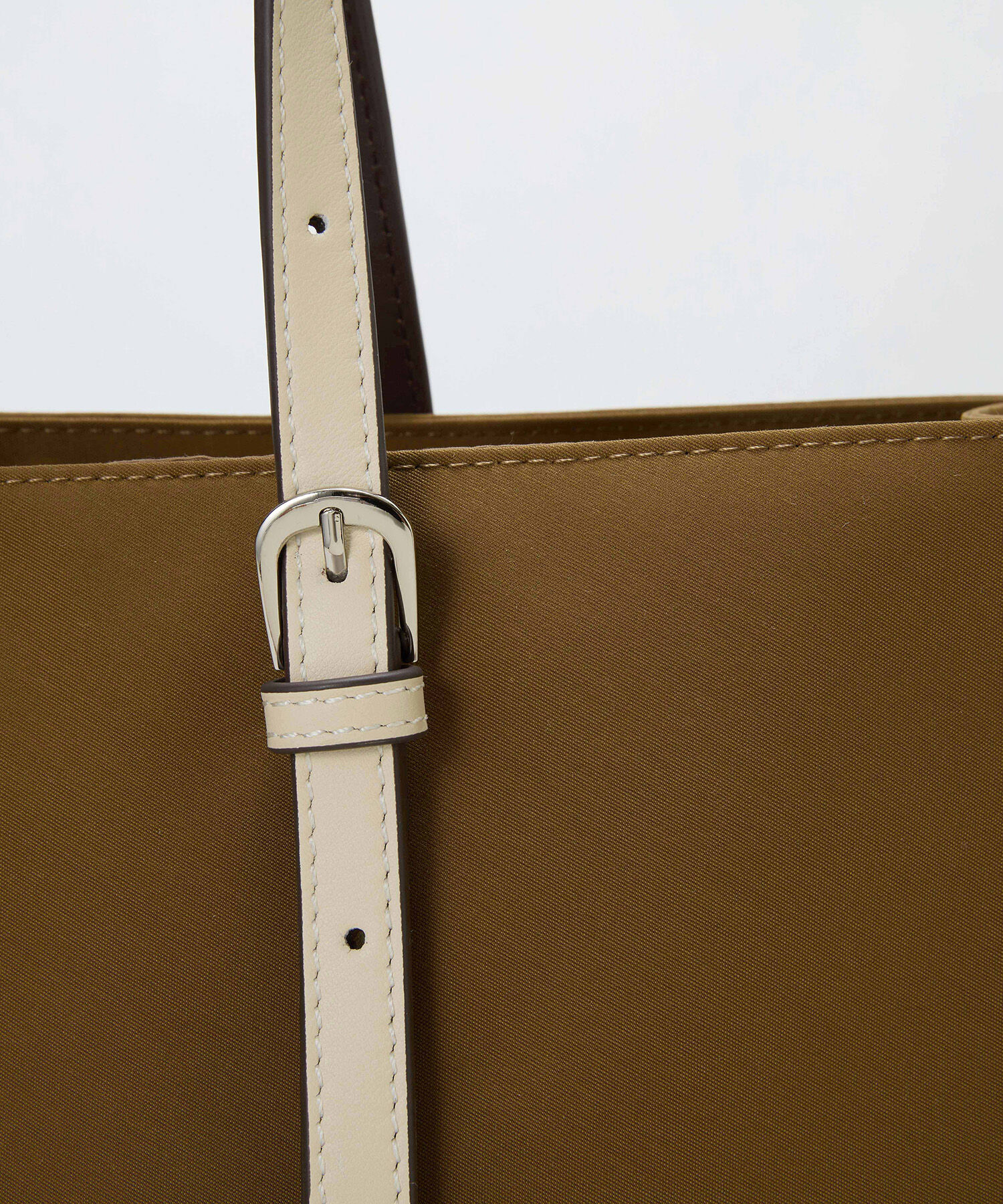 TOPKAPI BREATH「【Breath TOPKAPI】FRAME フレーム レザーベルト スクエア トートバッグ　A4 / 軽量」|トートバッグ|