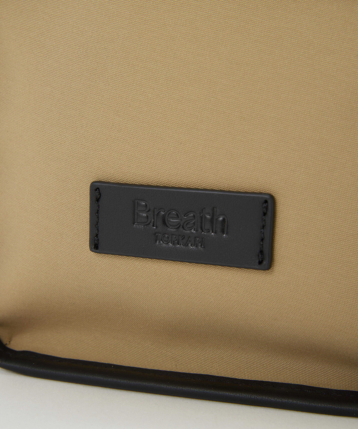 TOPKAPI BREATH「【Breath TOPKAPI】FRAME フレーム レザーベルト スクエア トートバッグ　A4 / 軽量」|トートバッグ|