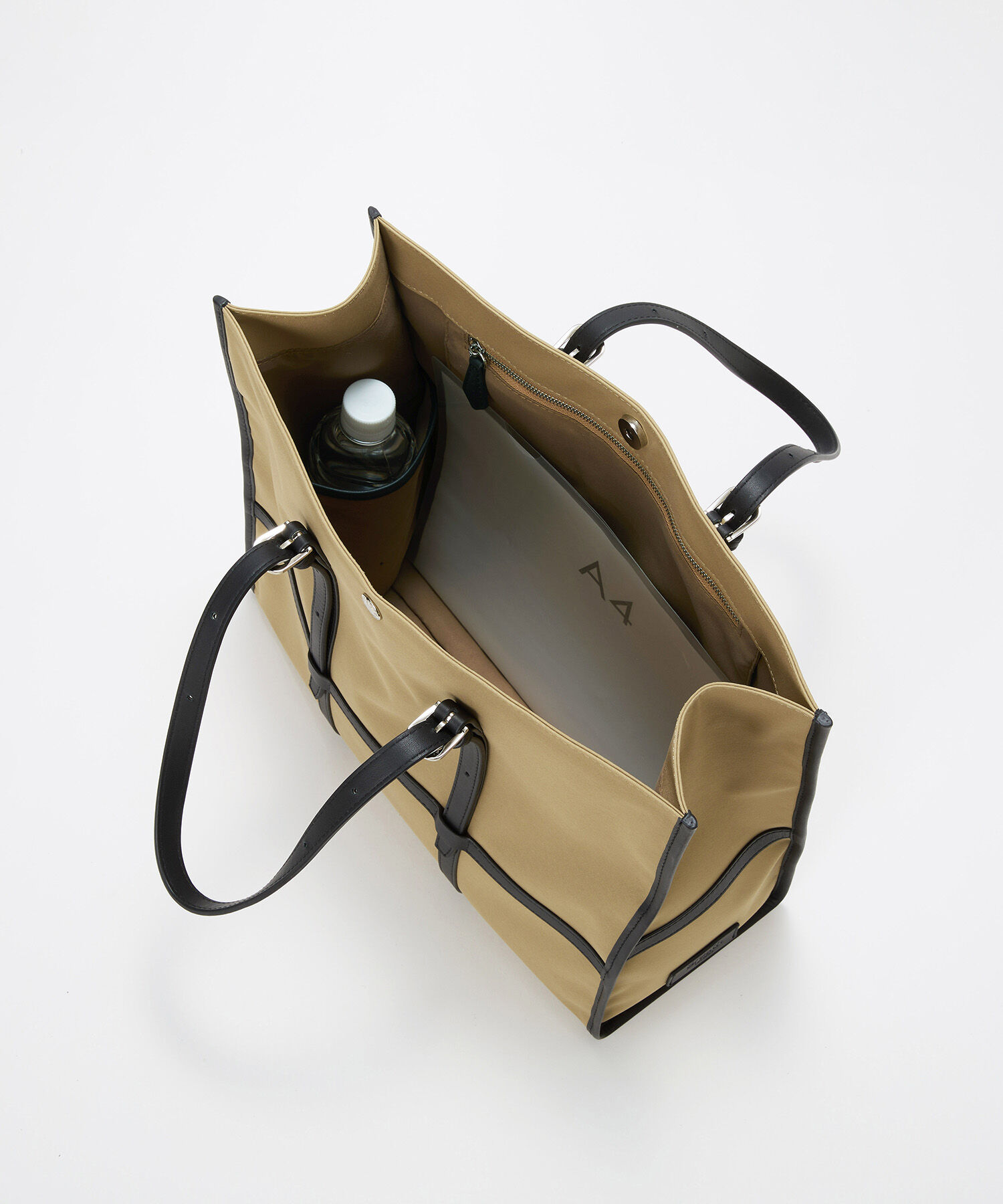 TOPKAPI BREATH「【Breath TOPKAPI】FRAME フレーム レザーベルト スクエア トートバッグ　A4 / 軽量」|トートバッグ|