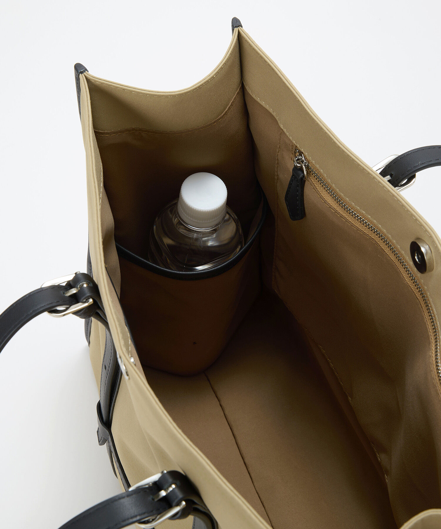 TOPKAPI BREATH「【Breath TOPKAPI】FRAME フレーム レザーベルト スクエア トートバッグ　A4 / 軽量」|トートバッグ|