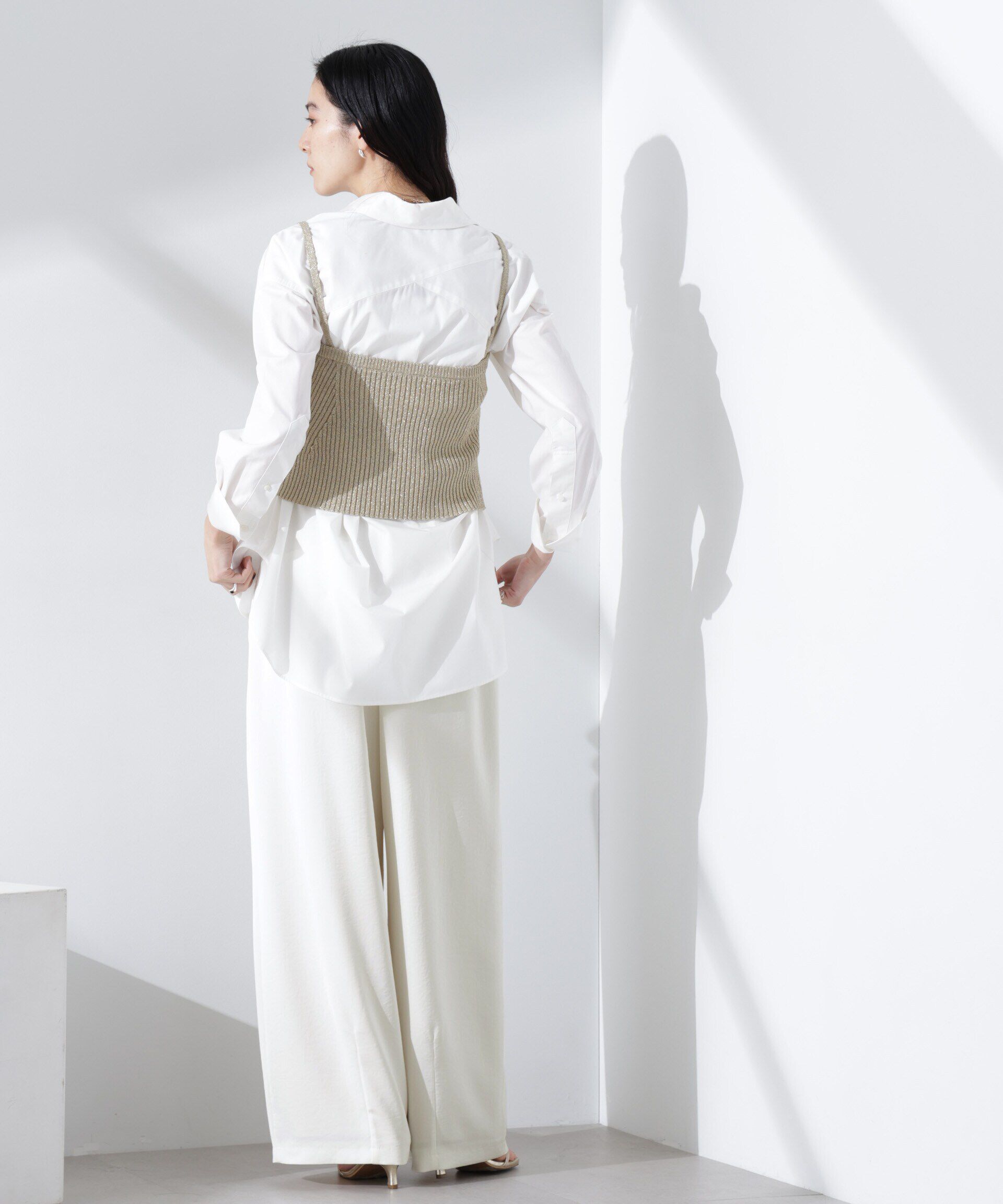 nano･universe「ダルサテンカーブタックパンツ」|チノ|