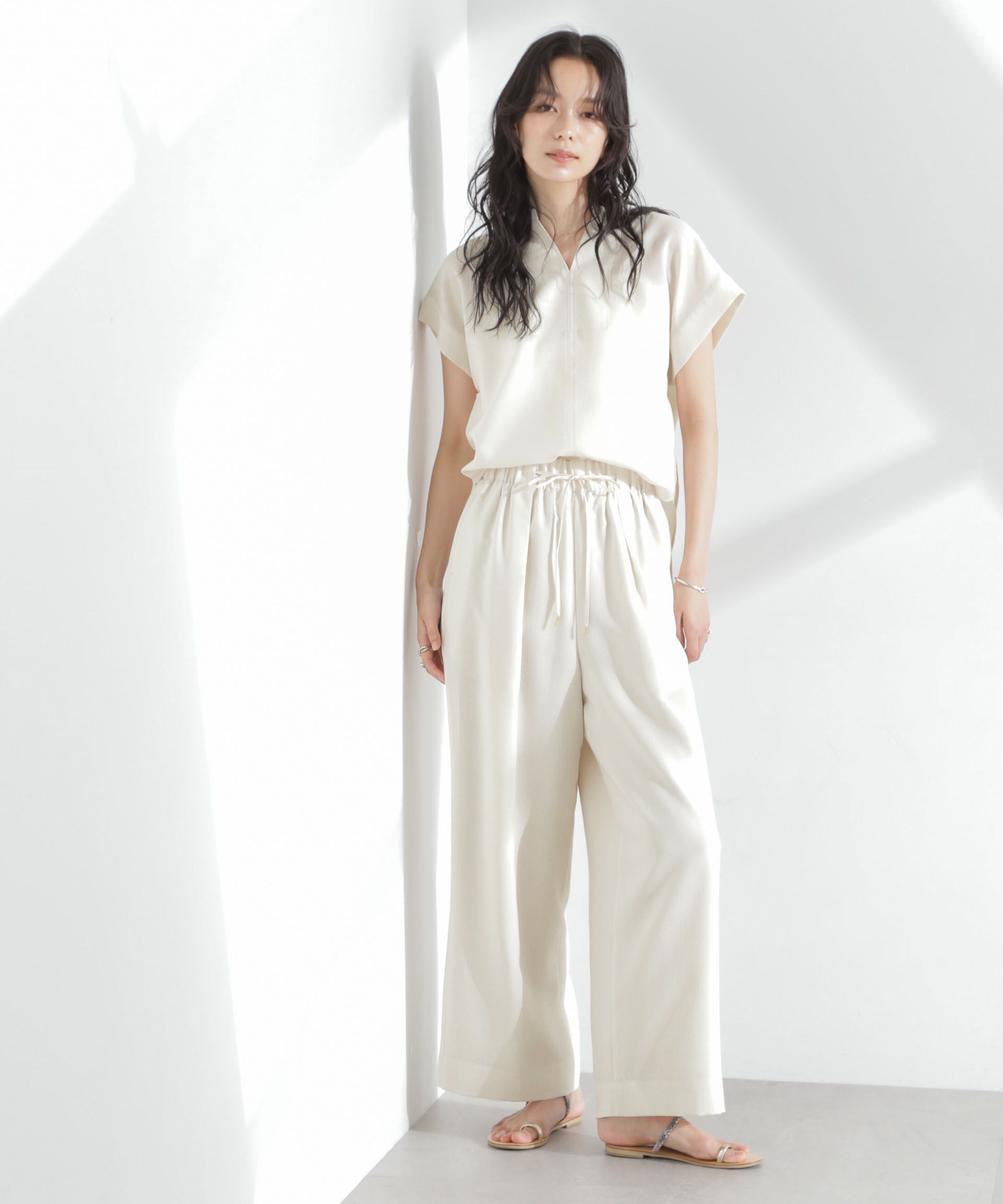 nano･universe「メランジドライ イージーワイドパンツ(セットアップ可)」|チノ|