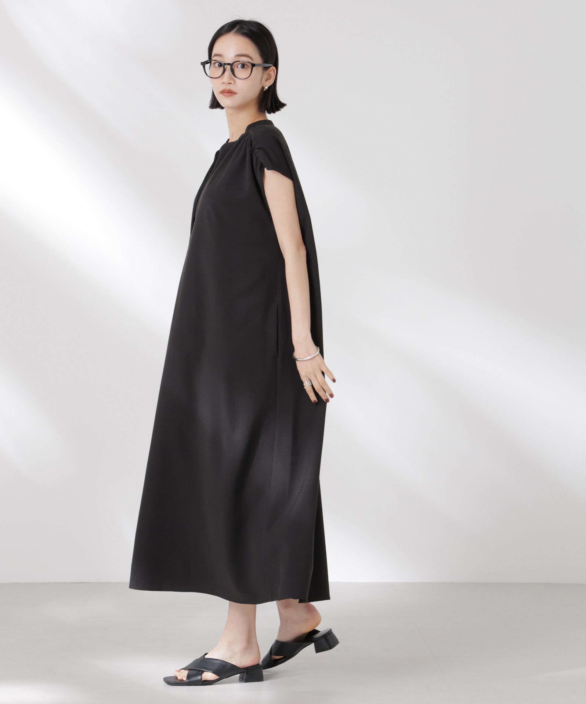 nano･universe「ギャザーショルダーフレアワンピース」|ワンピース|