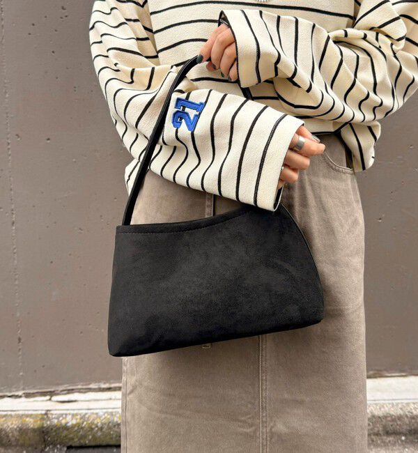 fredy emue「ホルダーチャーム付きワンハンドルバッグ」|ショルダー・メッセンジャー|