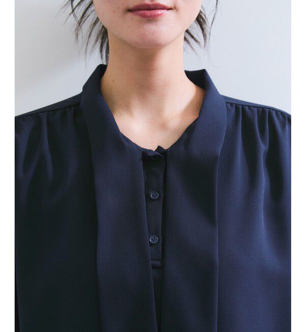 VIS「【WEB限定】【防シワ】フリルフレンチボウタイブラウス/通勤対応」|シャツ・ブラウス|