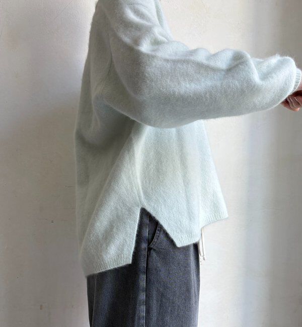  「ファーウール深Vプルオーバー」|ニット・セーター|